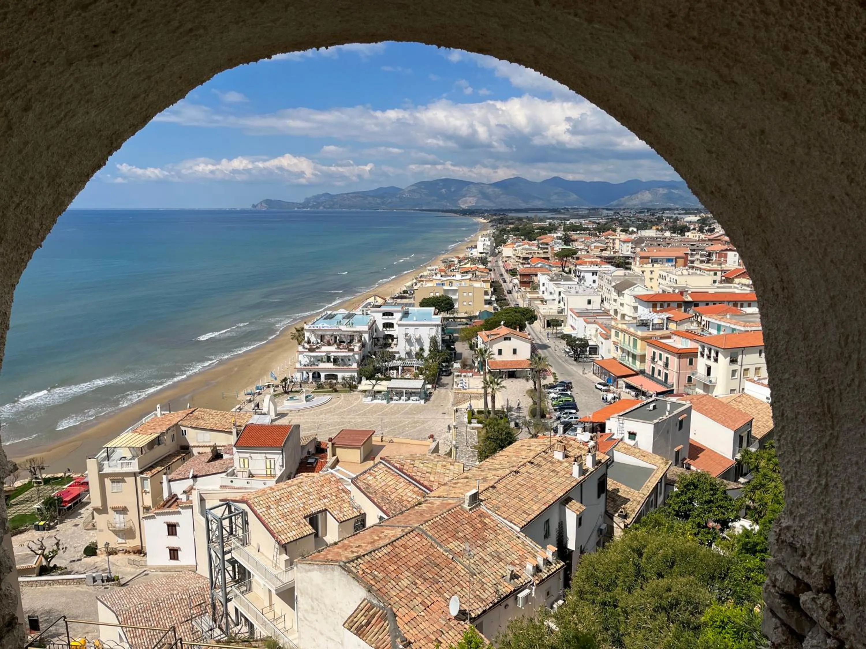 Nearby landmark in La Conchiglia