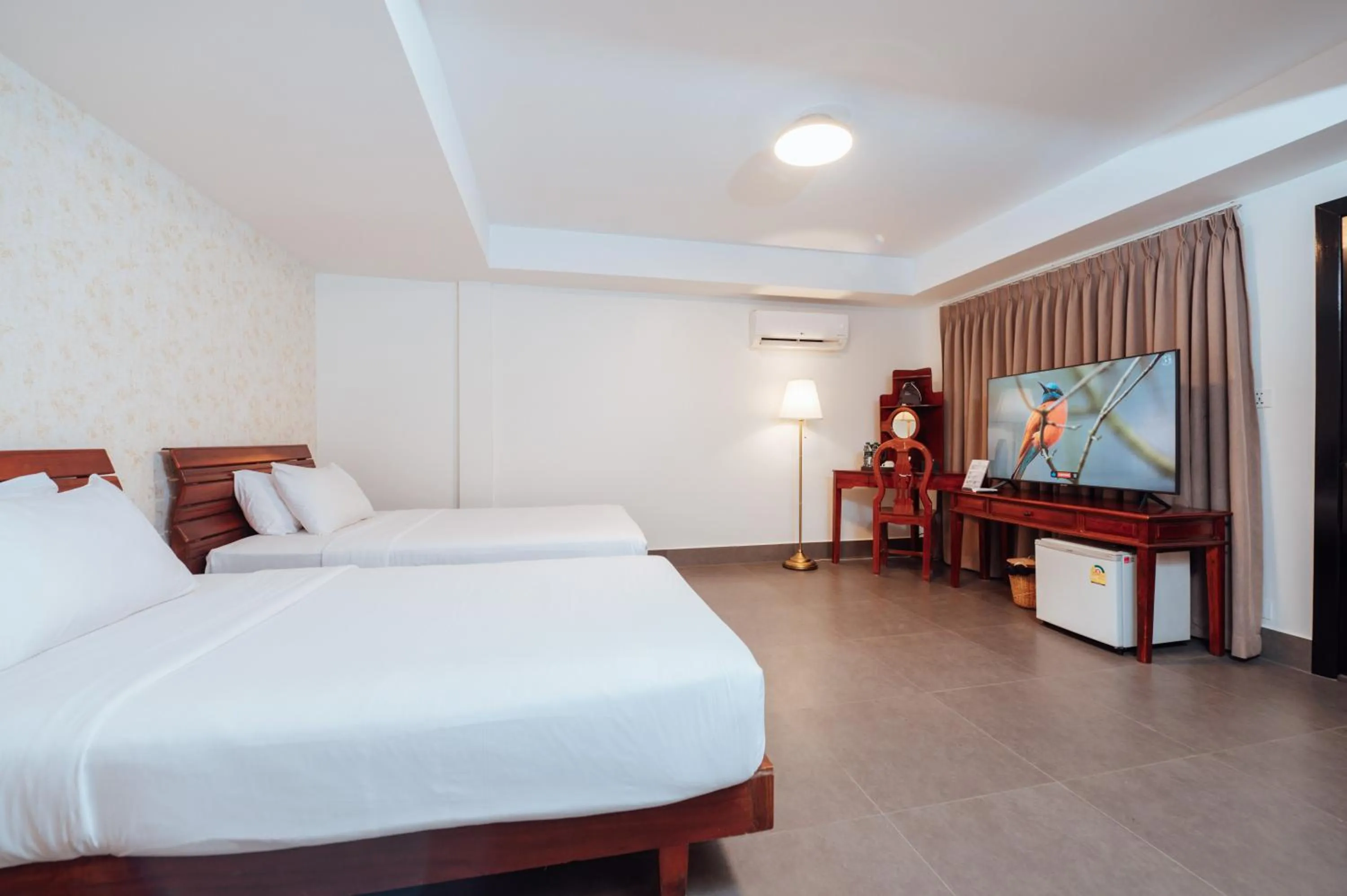 Bedroom, Bed in Cambodian Country Club