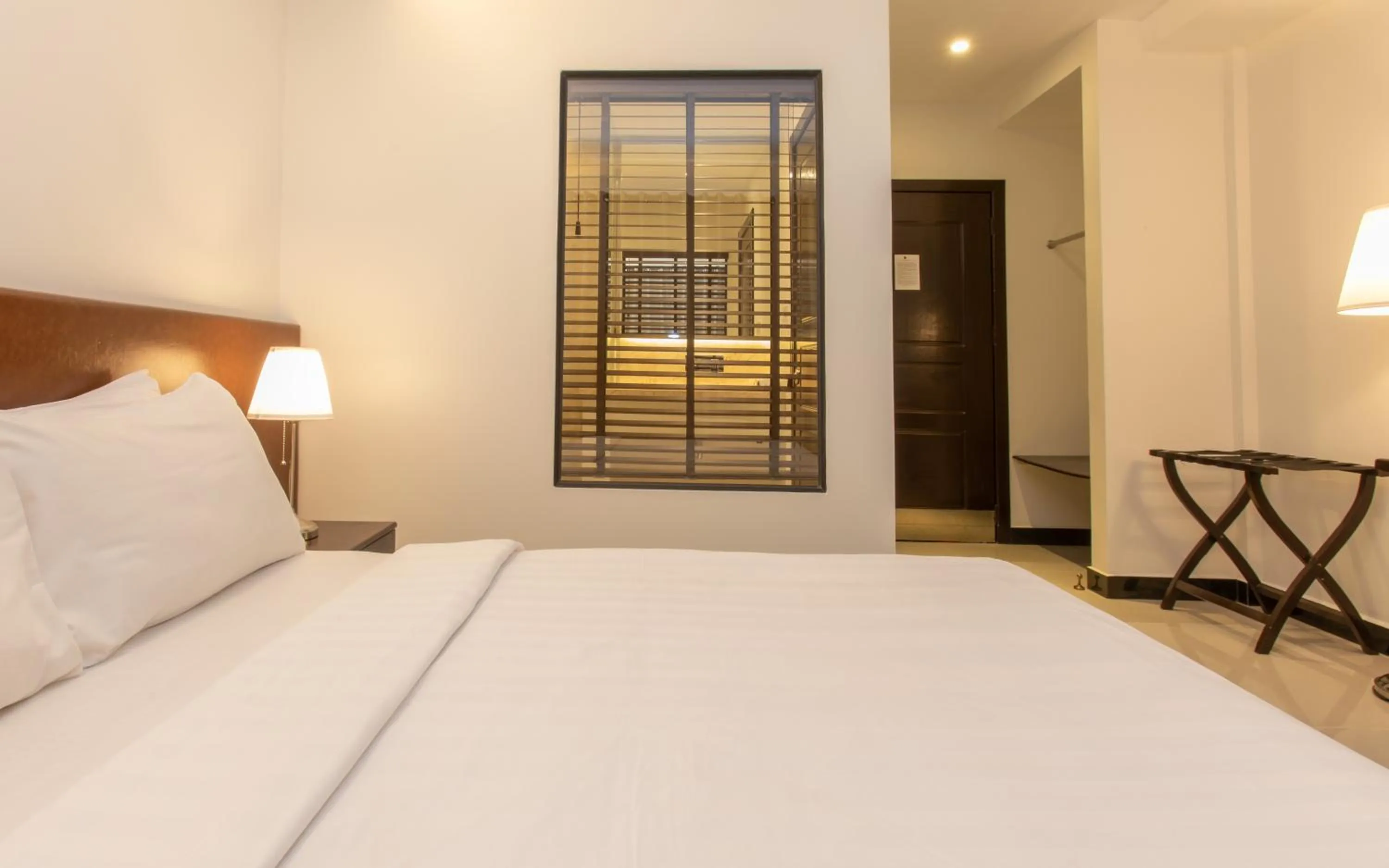 Guests, Bed in Cambodian Country Club