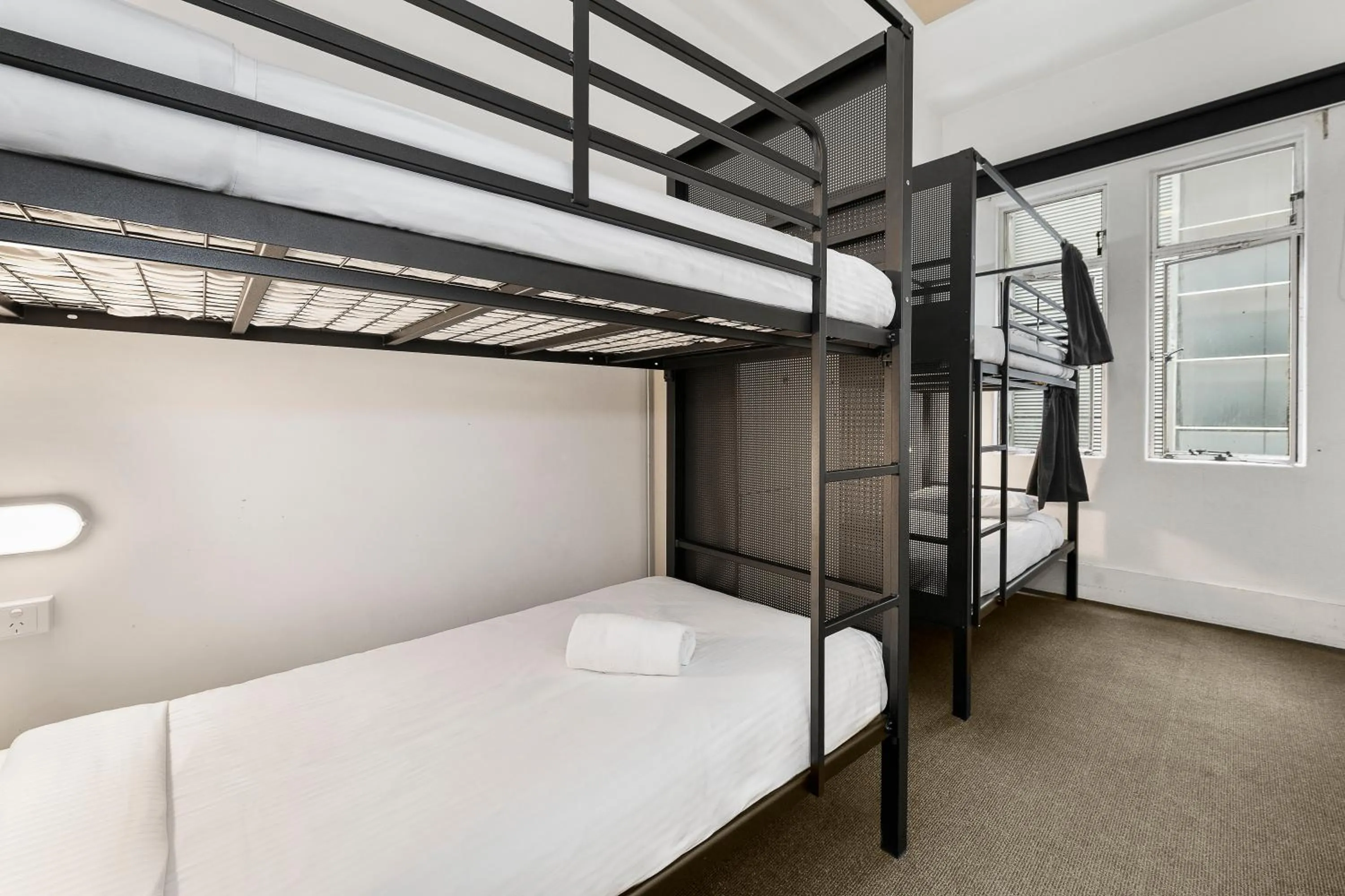 Bedroom, Bed in YHA Melbourne Central