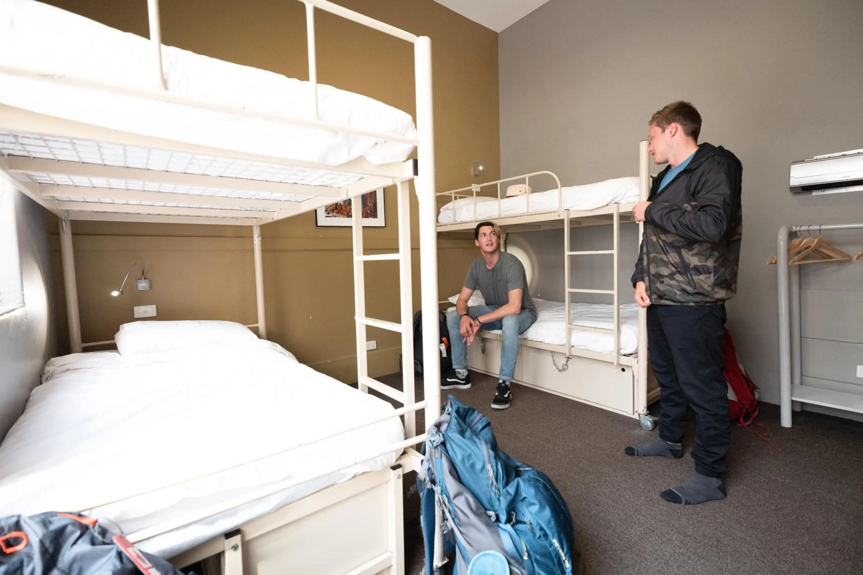 bunk bed, Bed in YHA Melbourne Central