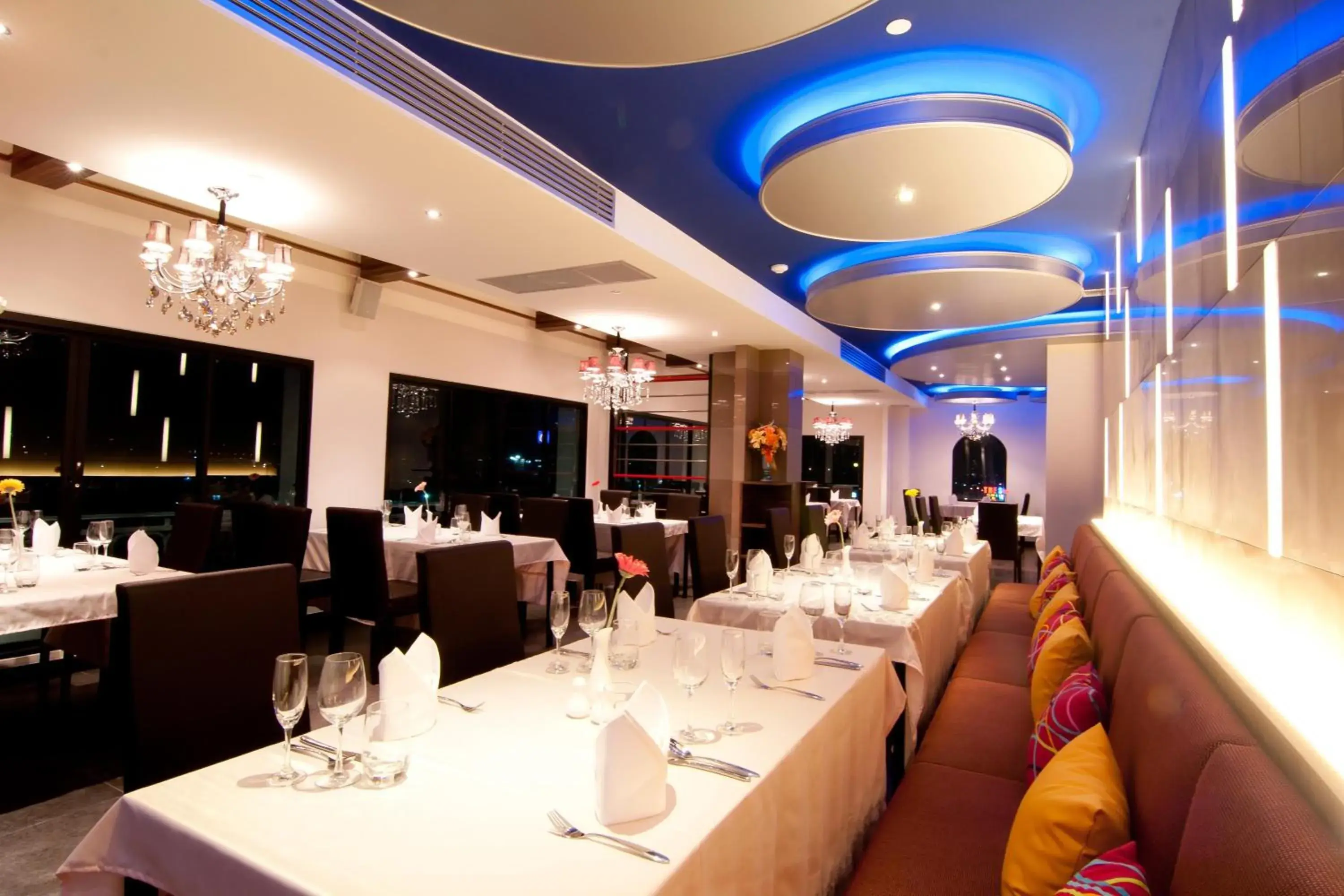 Restaurant/Places to Eat in Grand Lord Boutique Hotel- SHA Extra Plus Certified