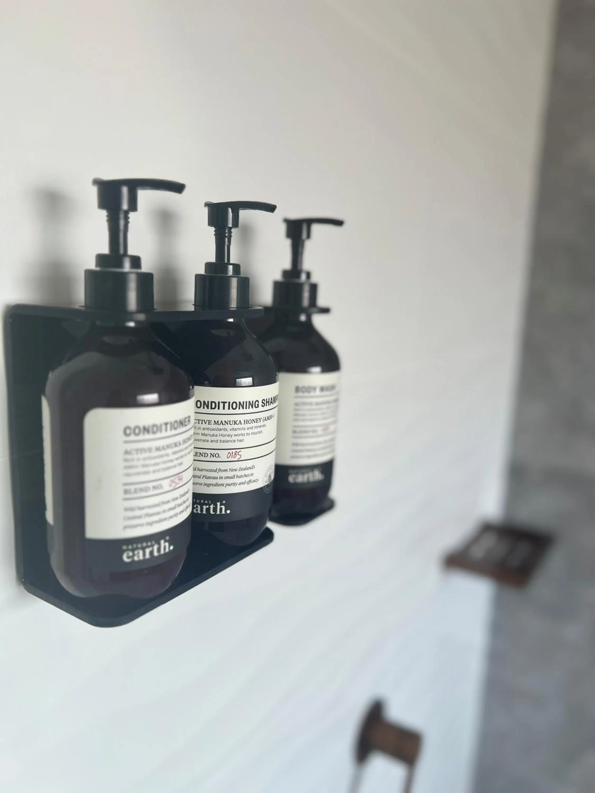 Bathroom in Bathurst Motor Inn