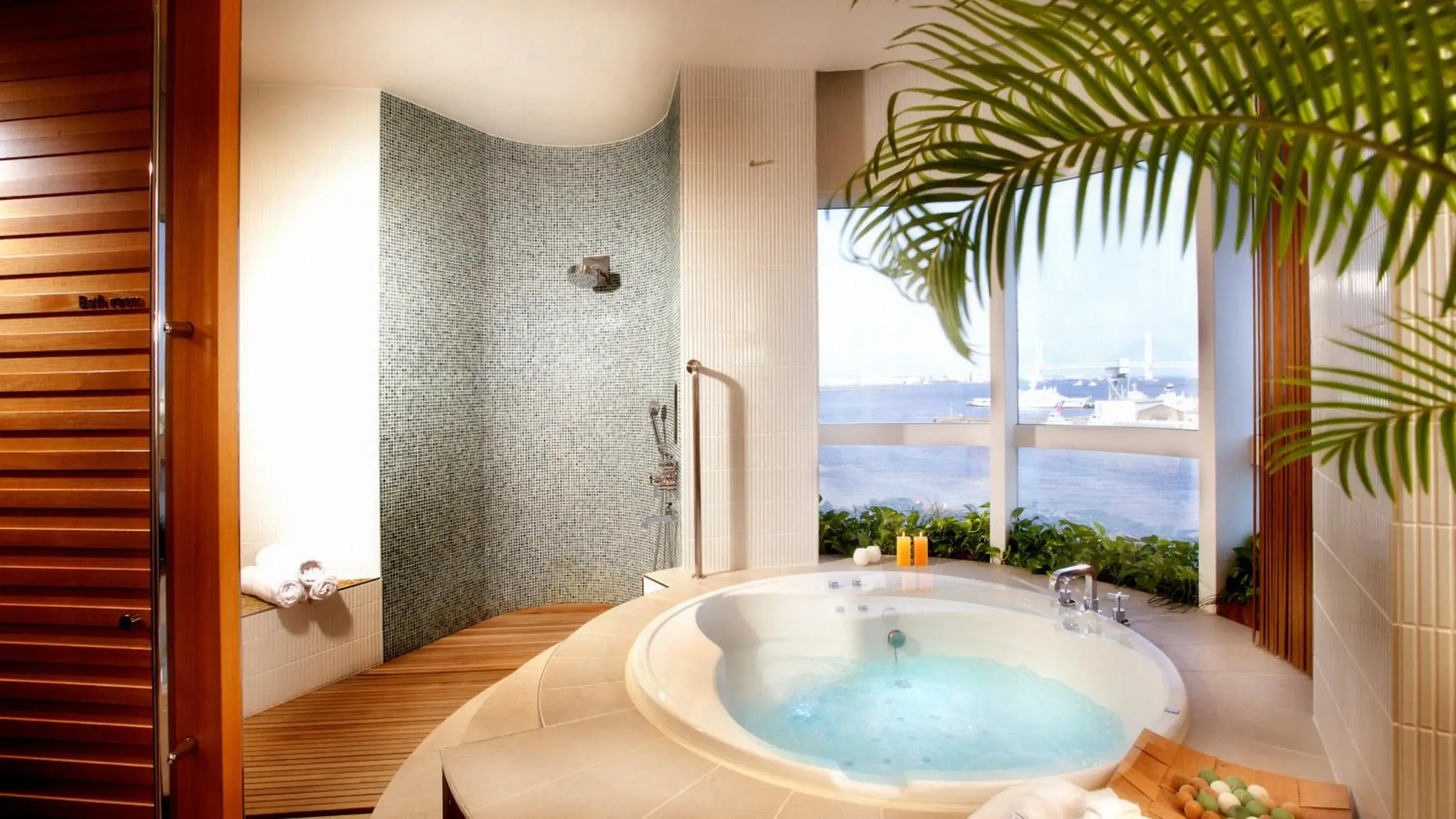 Spa and wellness centre/facilities in InterContinental Yokohama Grand by IHG Spa and wellness centre/facilities in InterContinental Yokohama Grand by IHG