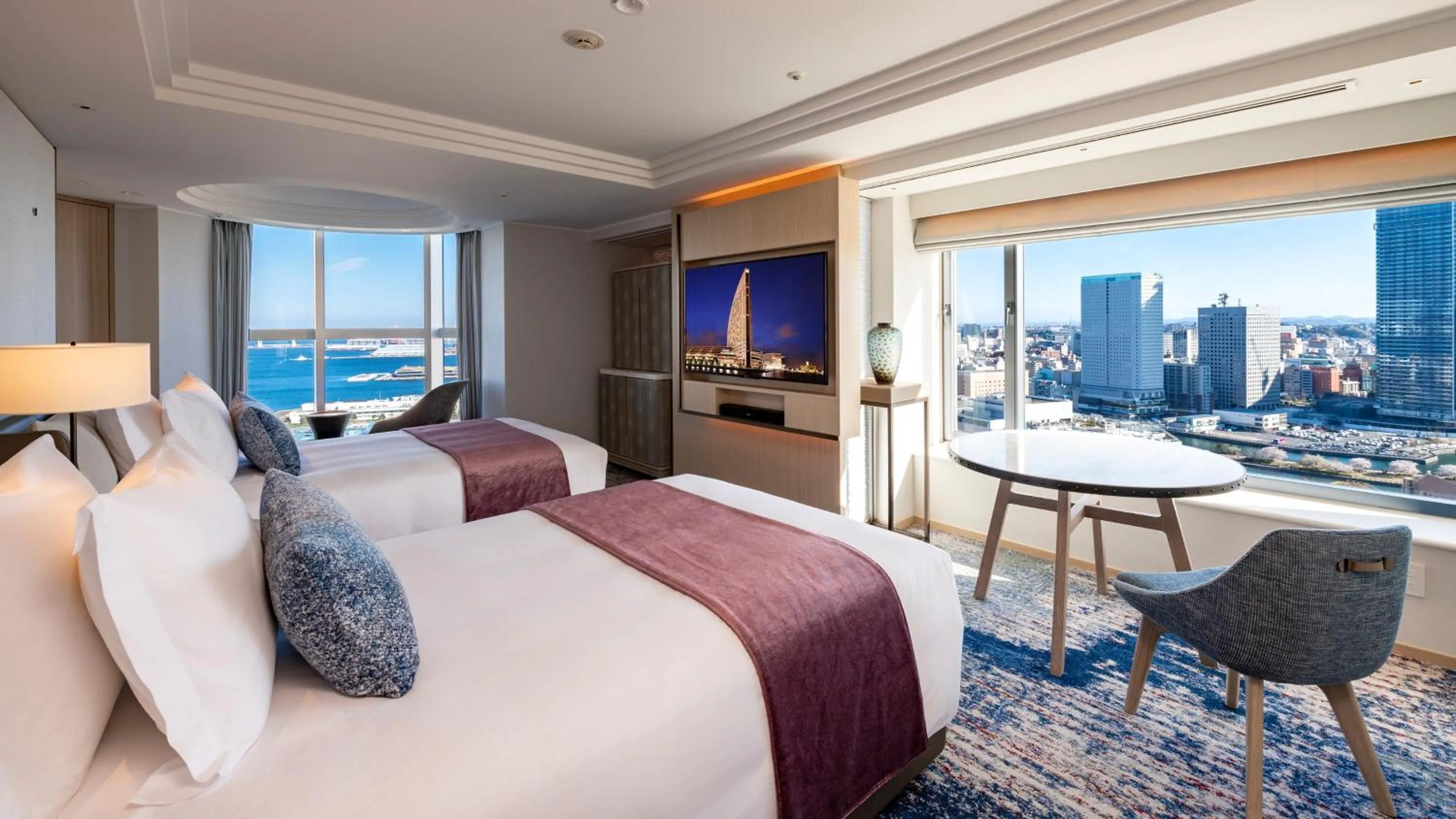 Photo of the whole room, Bed in InterContinental Yokohama Grand by IHG