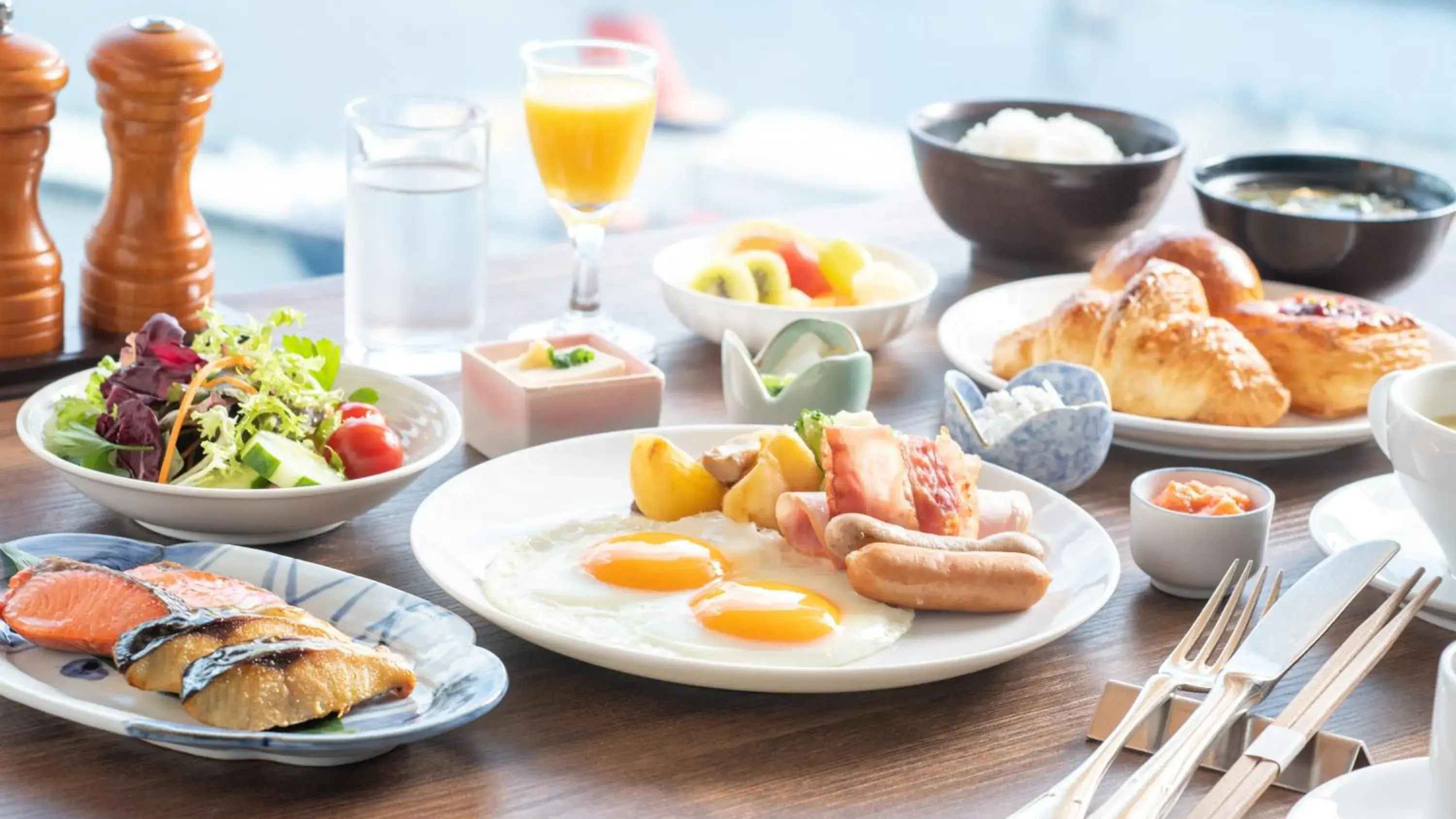 Restaurant/places to eat in InterContinental Yokohama Grand by IHG Restaurant/places to eat in InterContinental Yokohama Grand by IHG