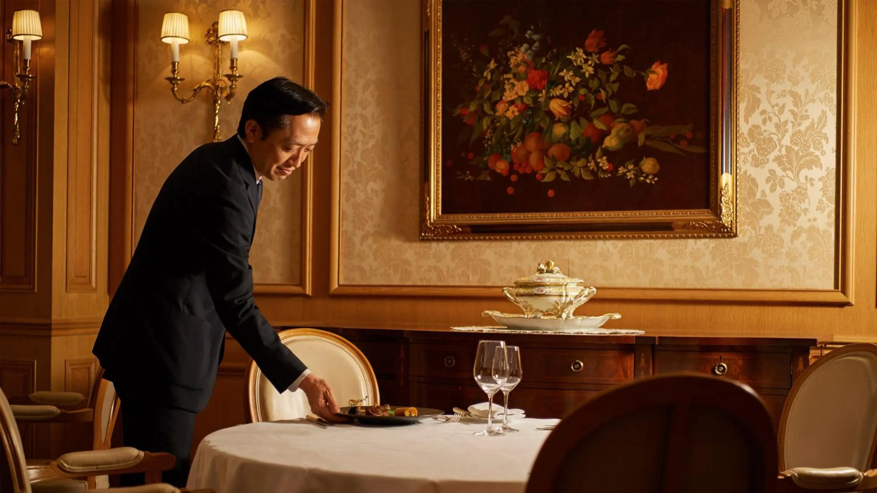 Restaurant/places to eat in InterContinental Yokohama Grand by IHG