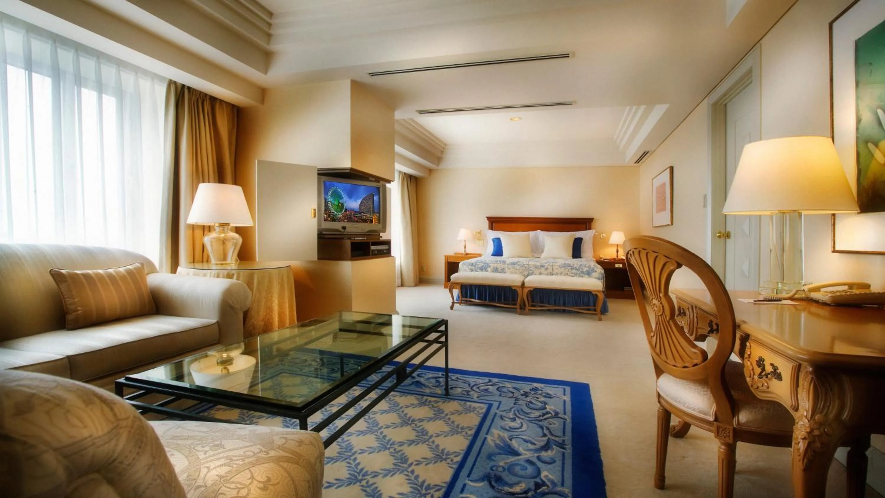 Photo of the whole room, Bed in InterContinental Yokohama Grand by IHG