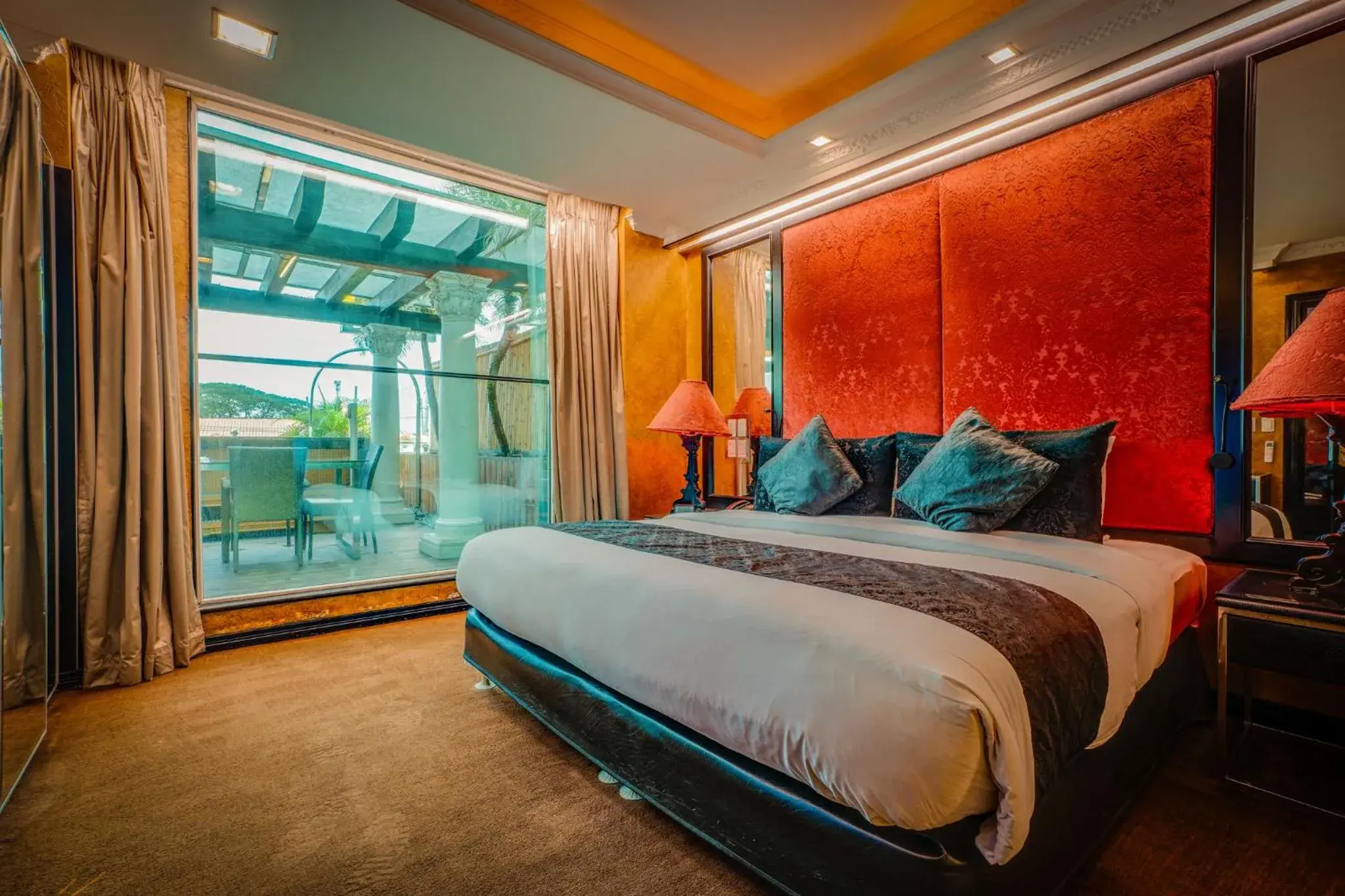 Bed in Fields Plaza Hotel by ABC Bed in Fields Plaza Hotel by ABC