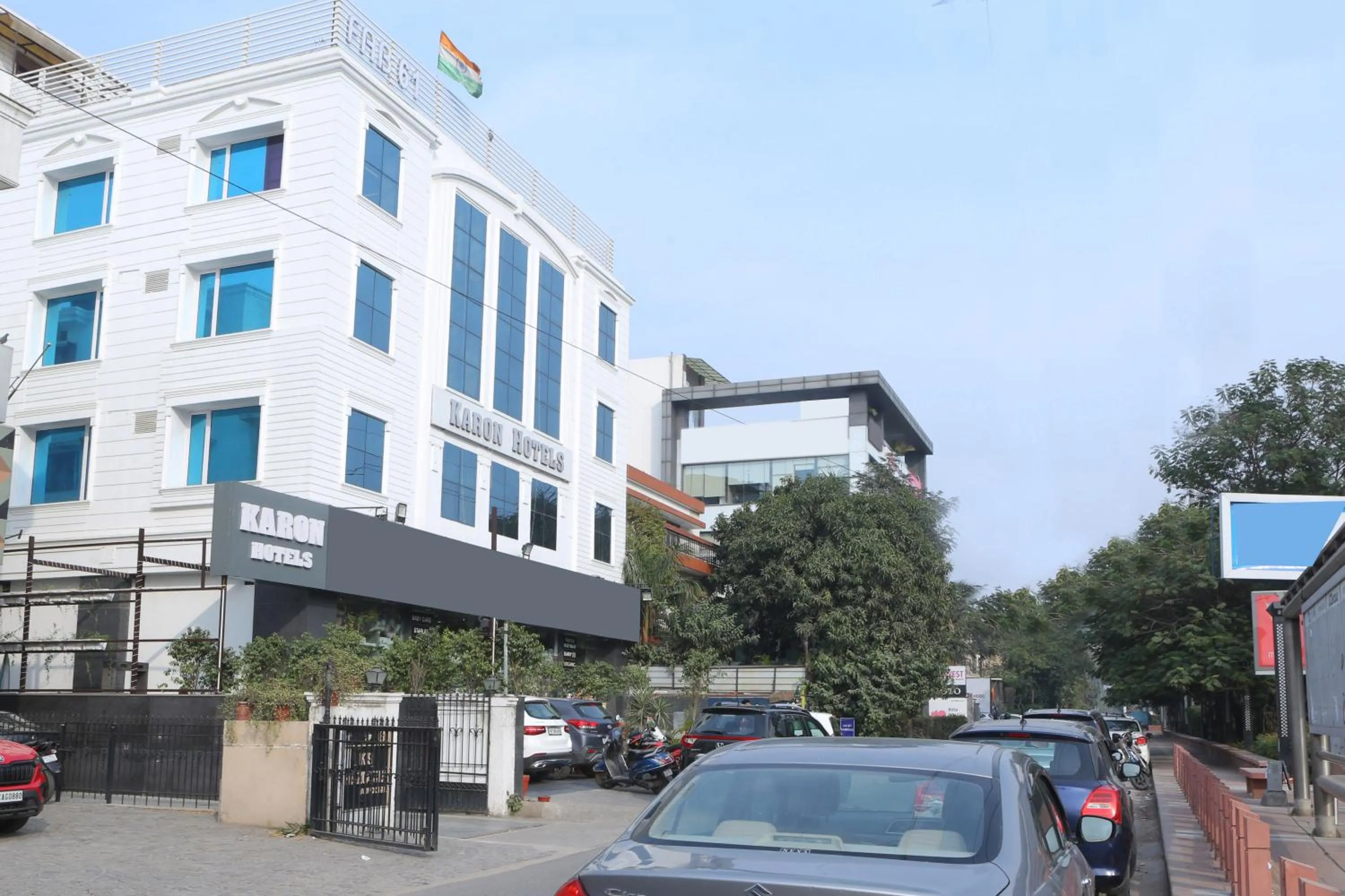 Property building in Karon Hotels - Lajpat Nagar