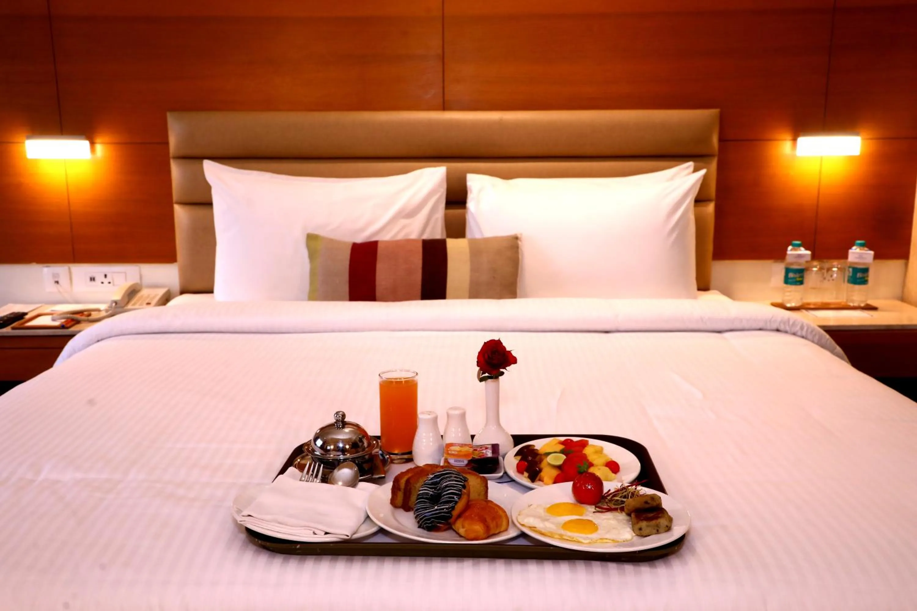 Bed in Nataraj Sarovar Portico