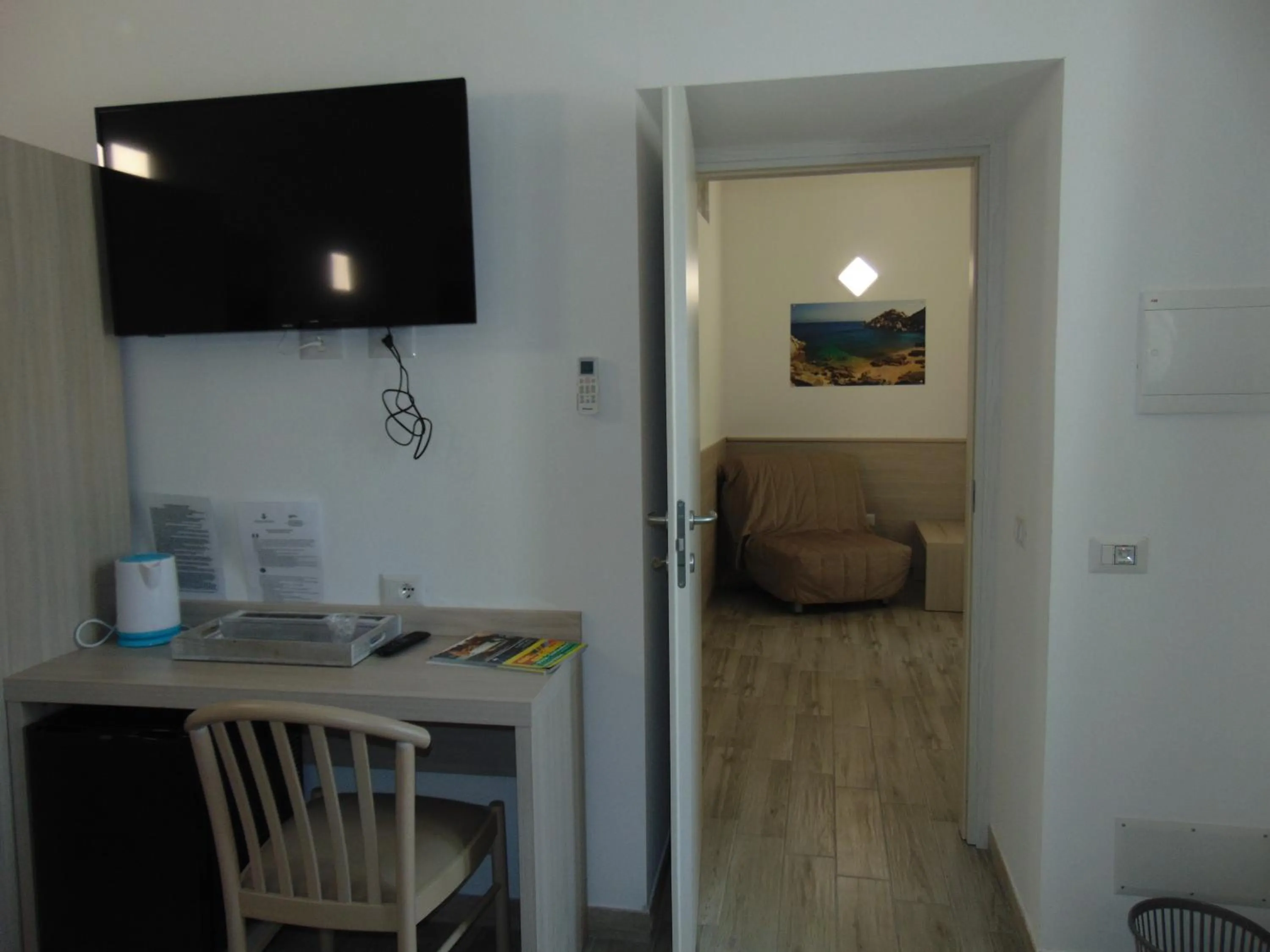 TV and multimedia in Mio & Tuyo