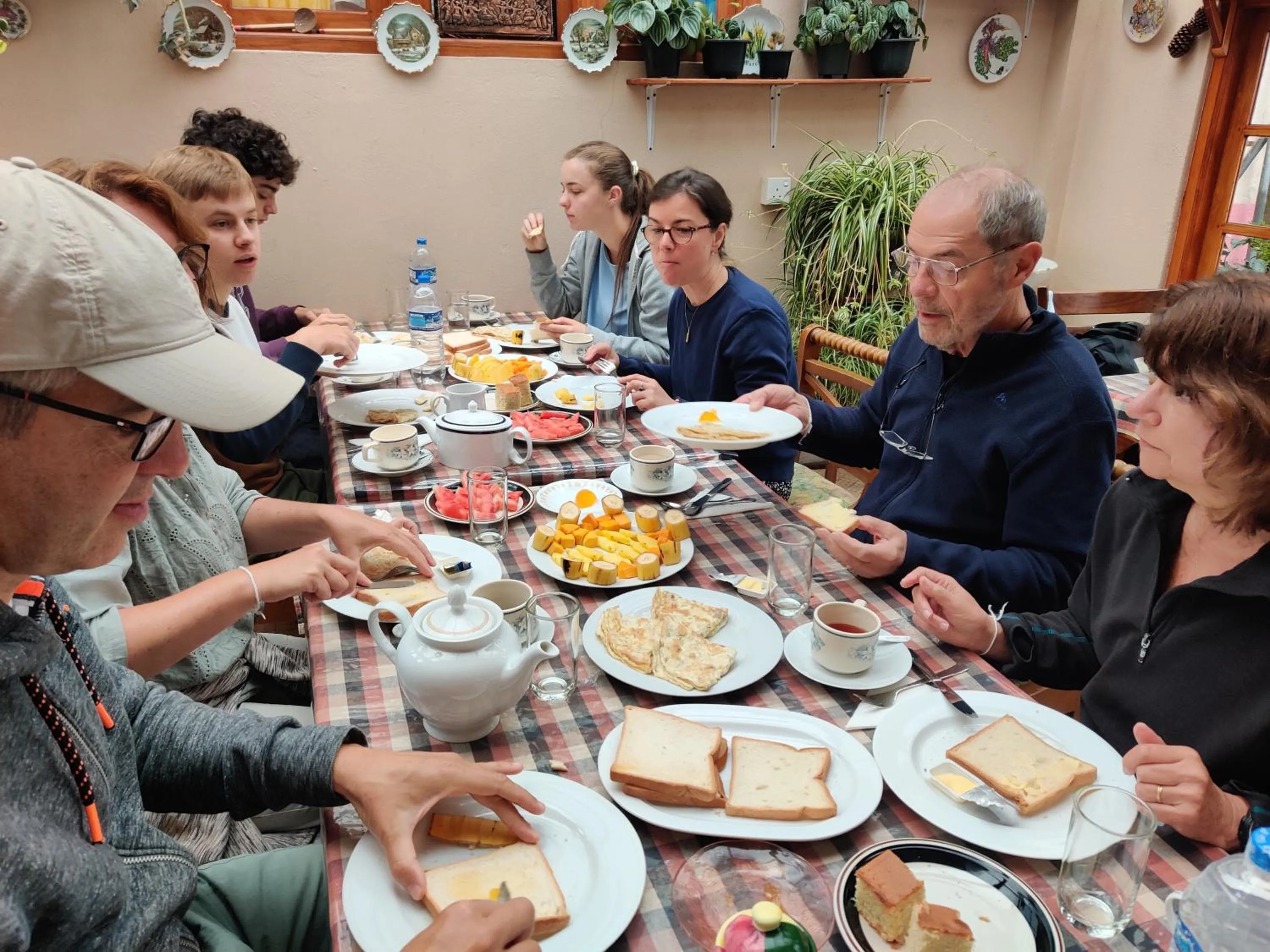 Restaurant/places to eat in Carnation Rest