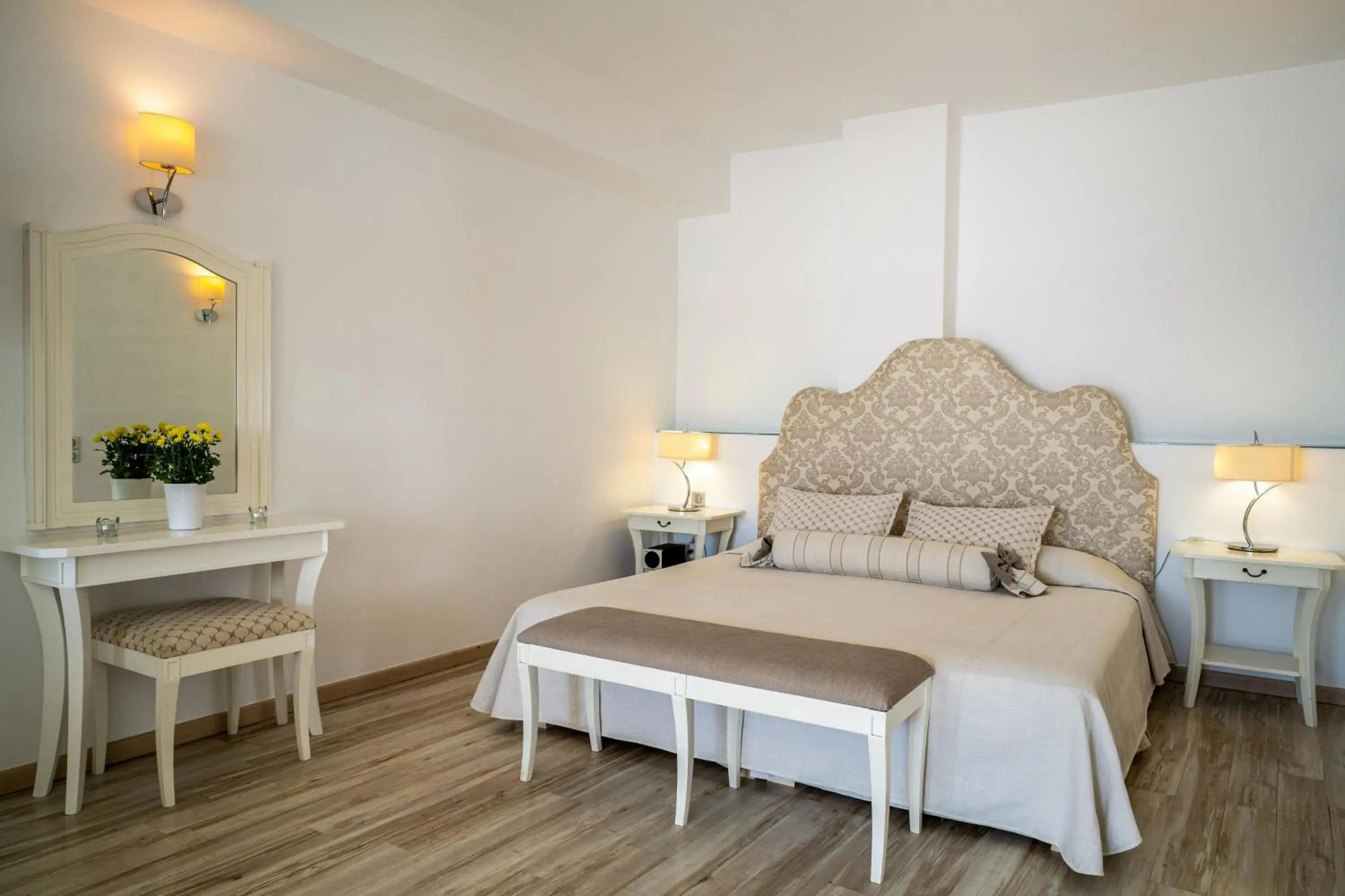 Bed in Delfini Villas Bed in Delfini Villas