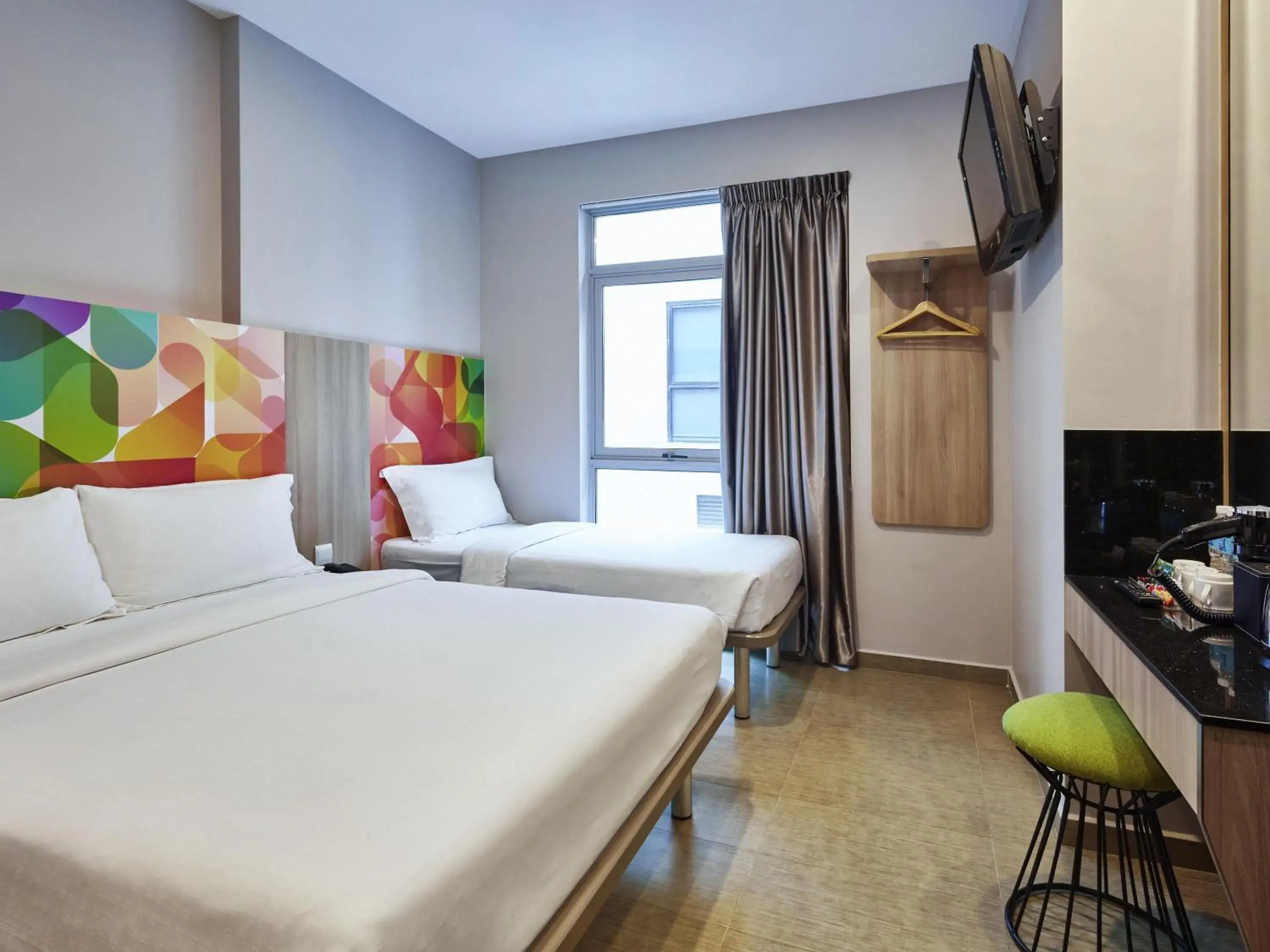 Bedroom, Bed in ibis budget Singapore Clarke Quay Bedroom, Bed in ibis budget Singapore Clarke Quay