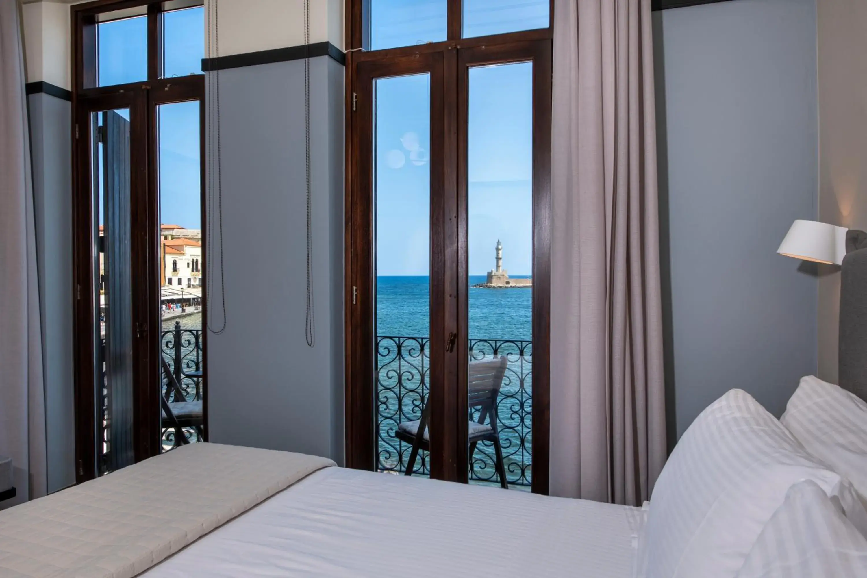 Mosaic Venetian Harbour Suites Mosaic Venetian Harbour Suites