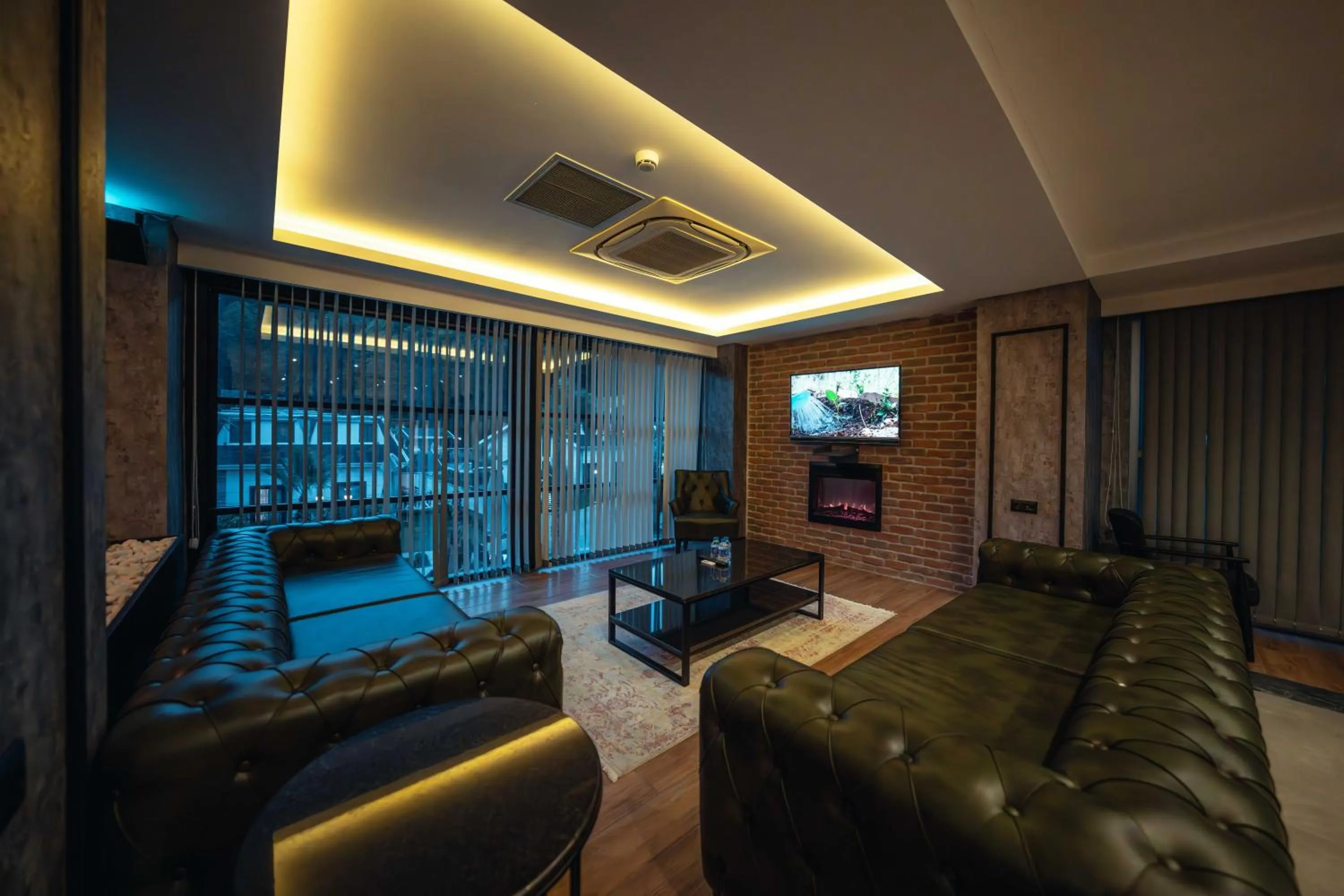 Meeting/conference room in Alfa Suites & SPA