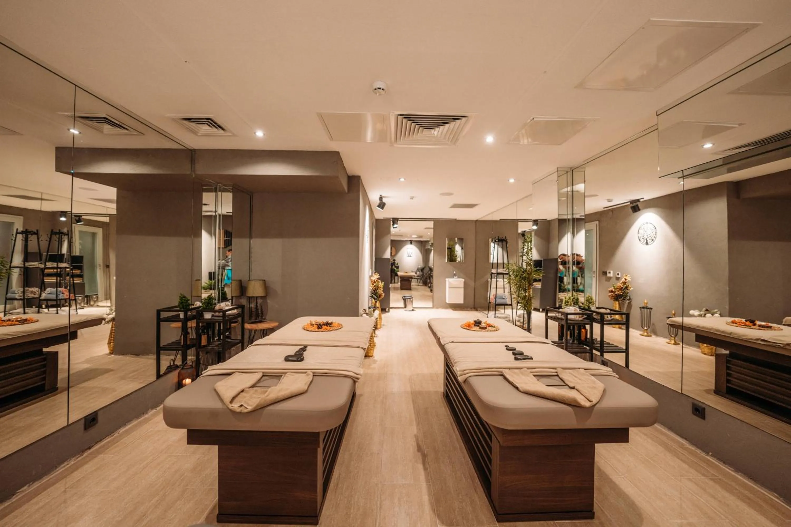 Massage in Alfa Suites & SPA