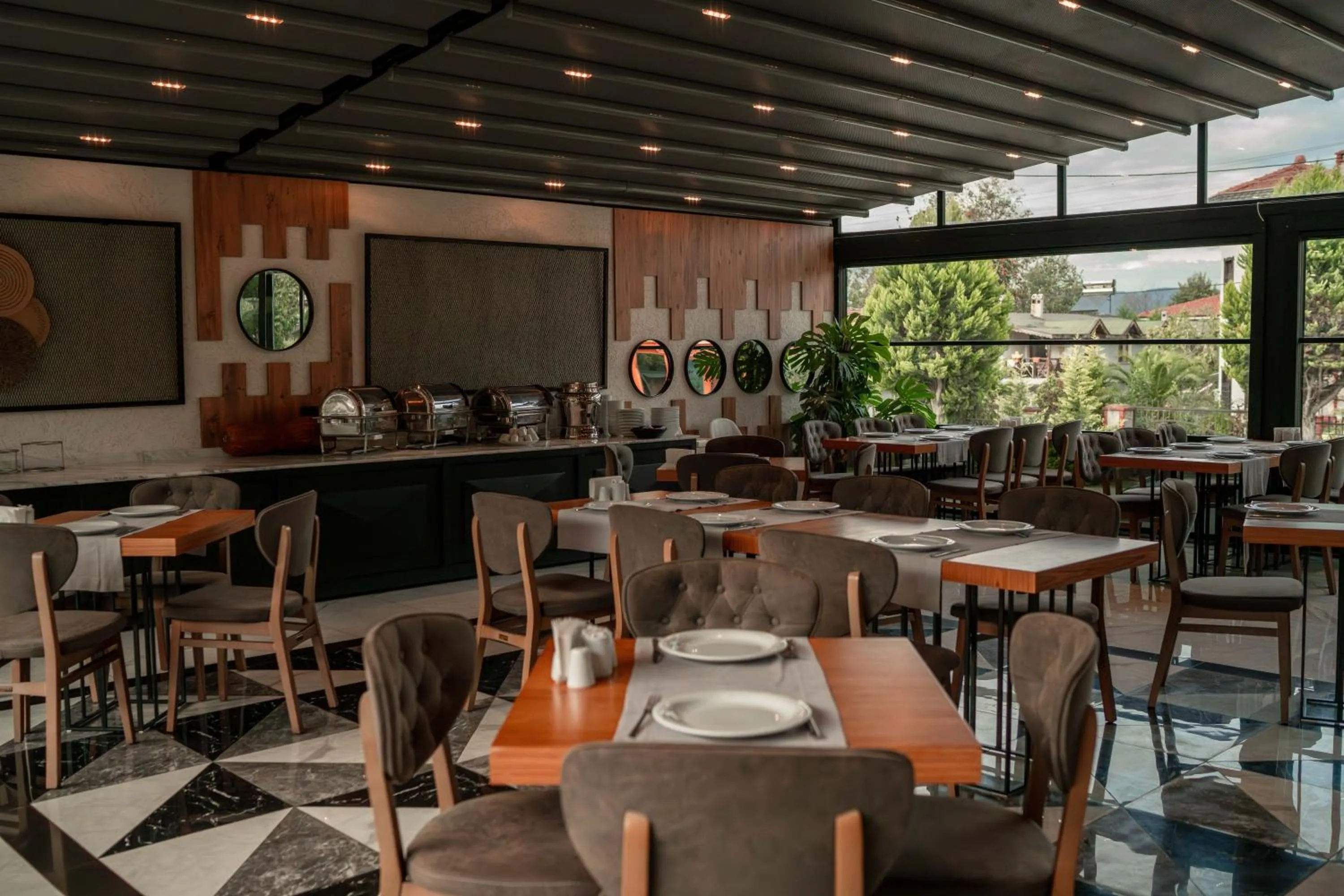 Breakfast in Alfa Suites & SPA