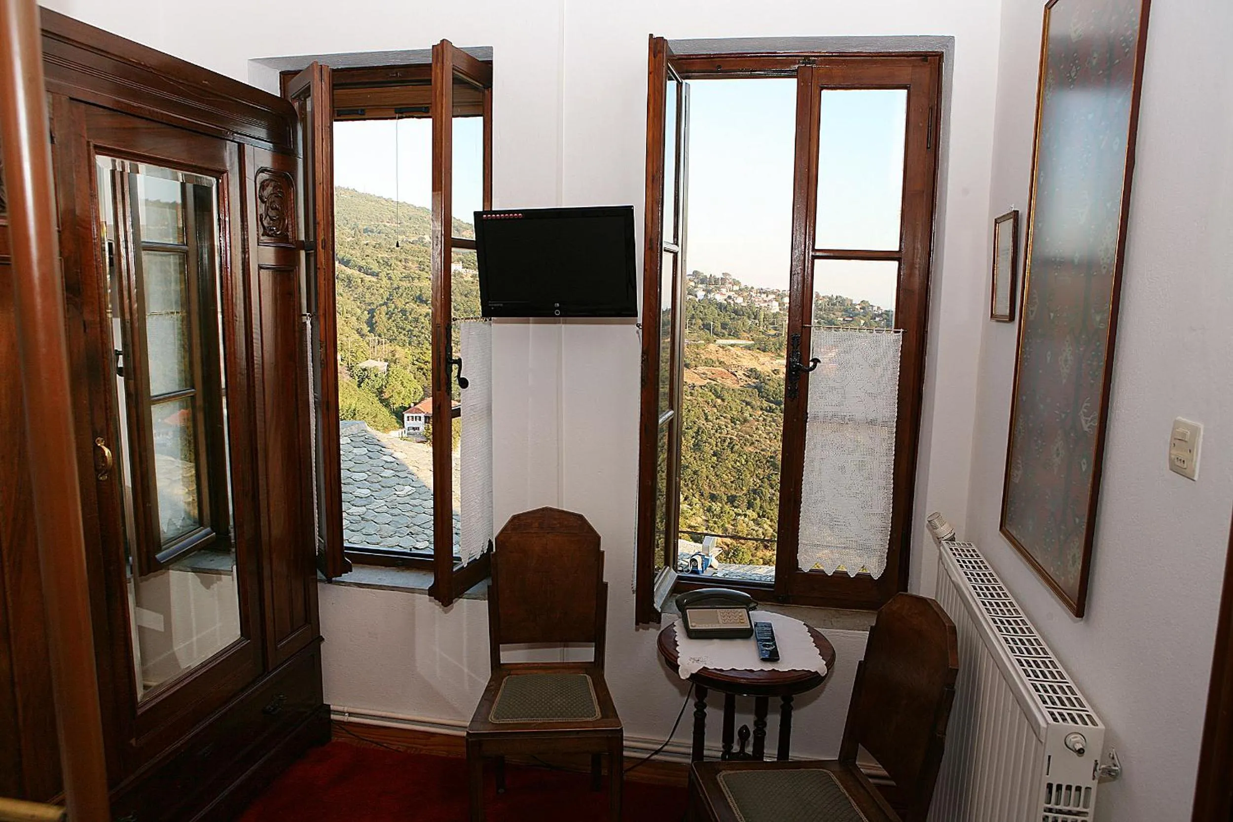 Bedroom in Archontiko Repana - Makrinitsa Stone Retreat