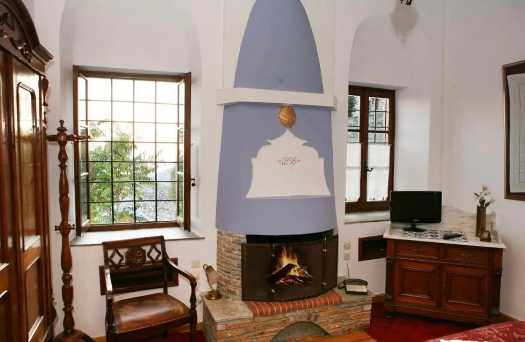 Archontiko Repana - Makrinitsa Stone Retreat