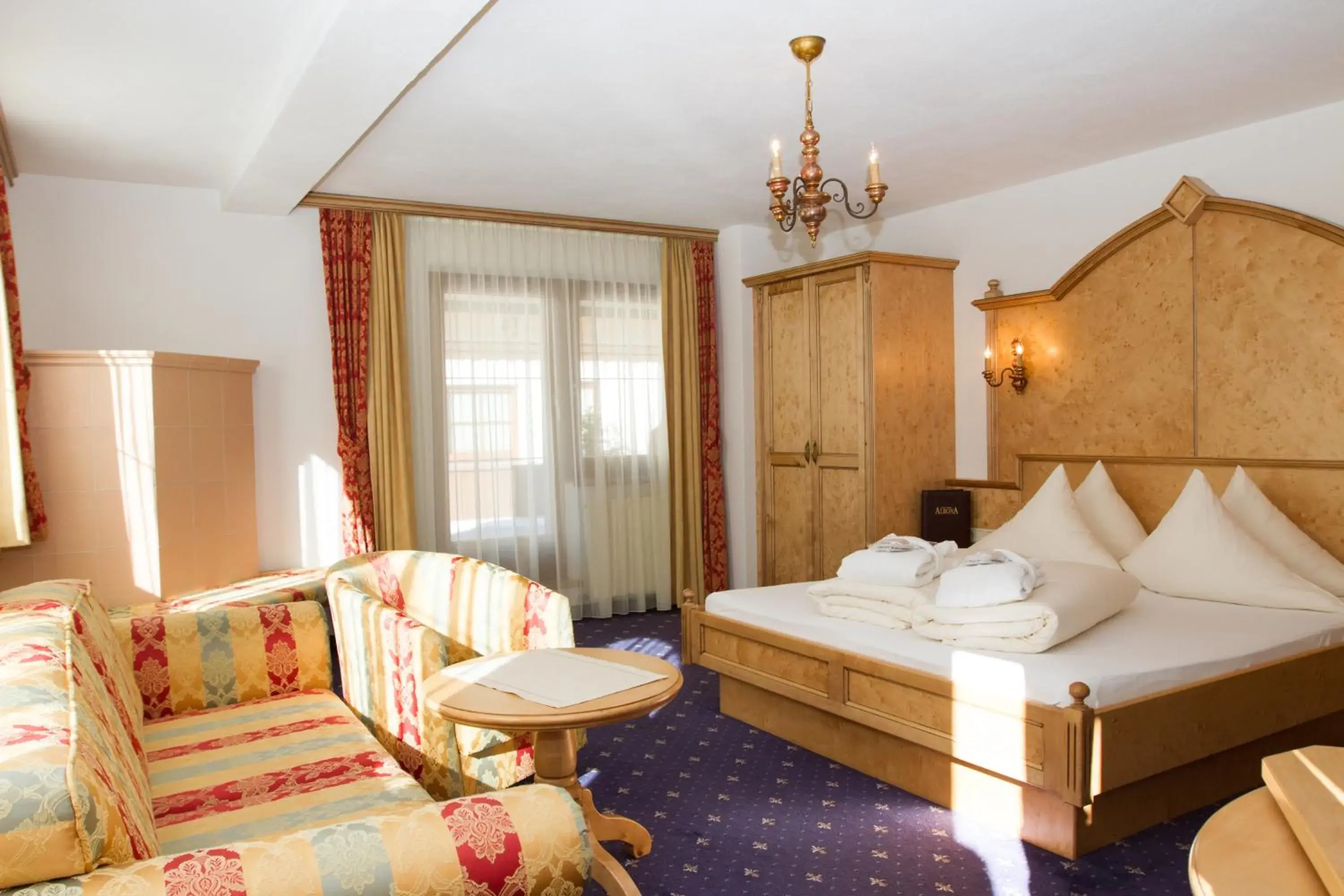 Bedroom, Bed in Hotel Albona