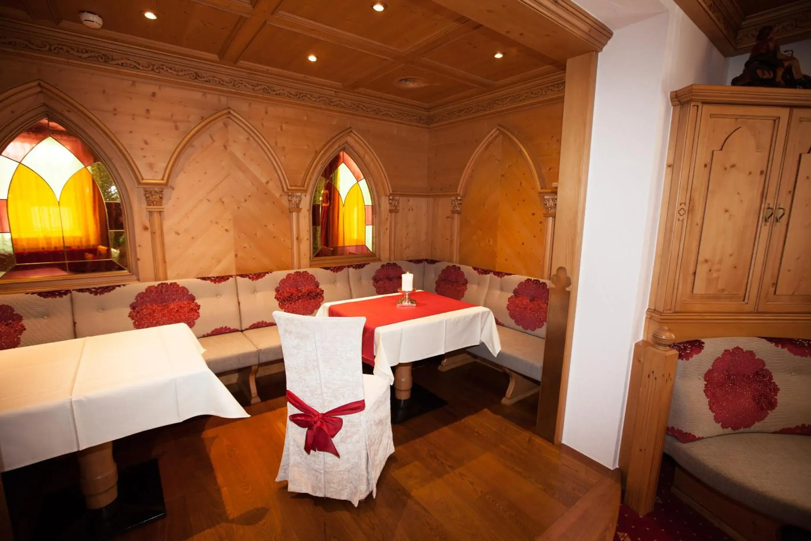 Lounge or bar, Restaurant/Places to Eat in Hotel Albona