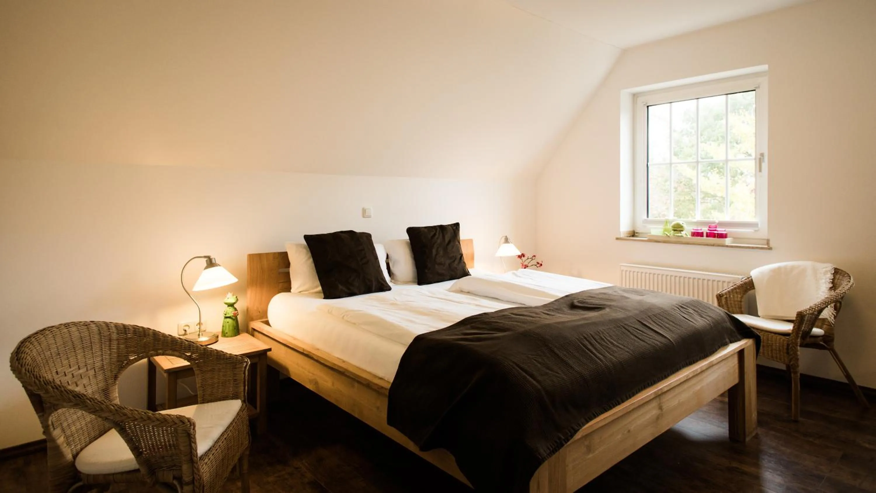 Photo of the whole room, Bed in Pension Kerckenhof