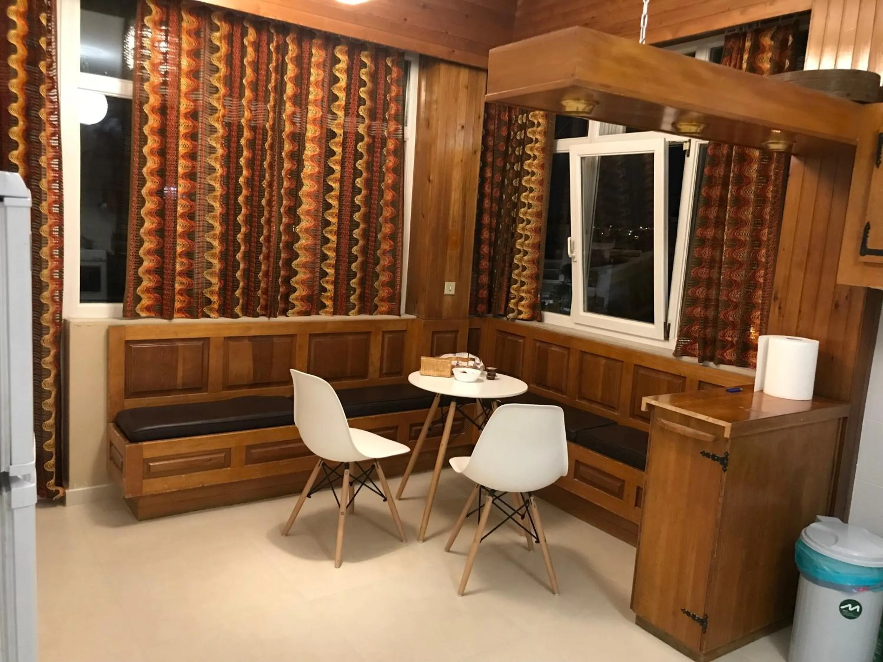 Kitchen or kitchenette in Acropolis View