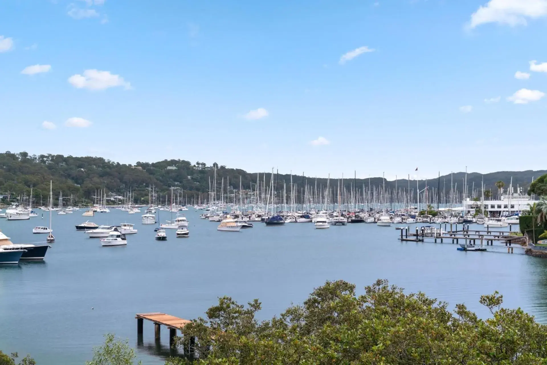 Lake view in Silkari Mirage at Newport Lake view in Silkari Mirage at Newport