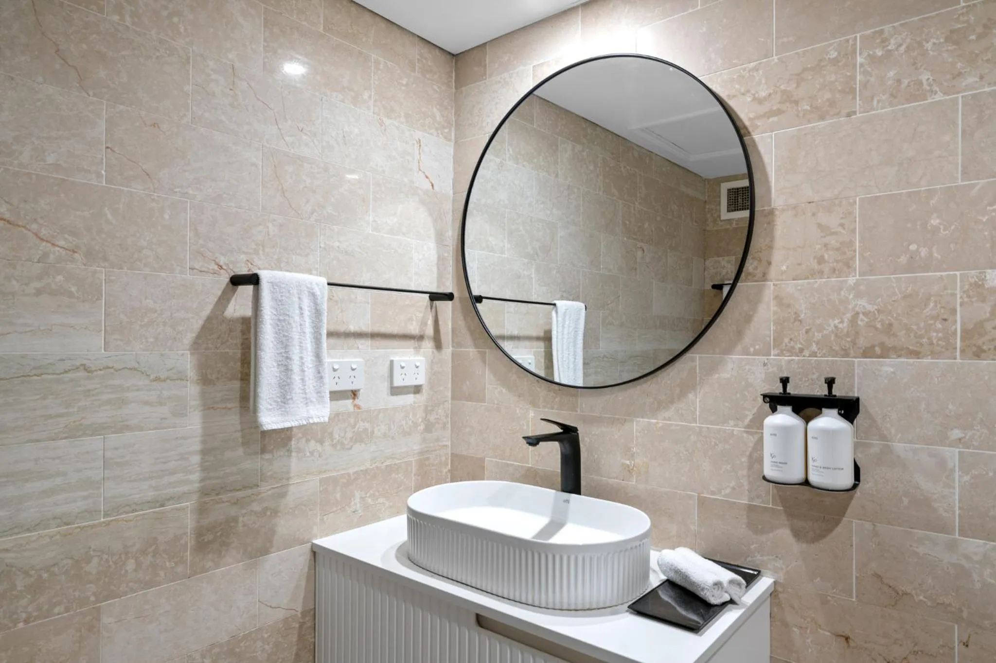 Mirage Hotel Newport