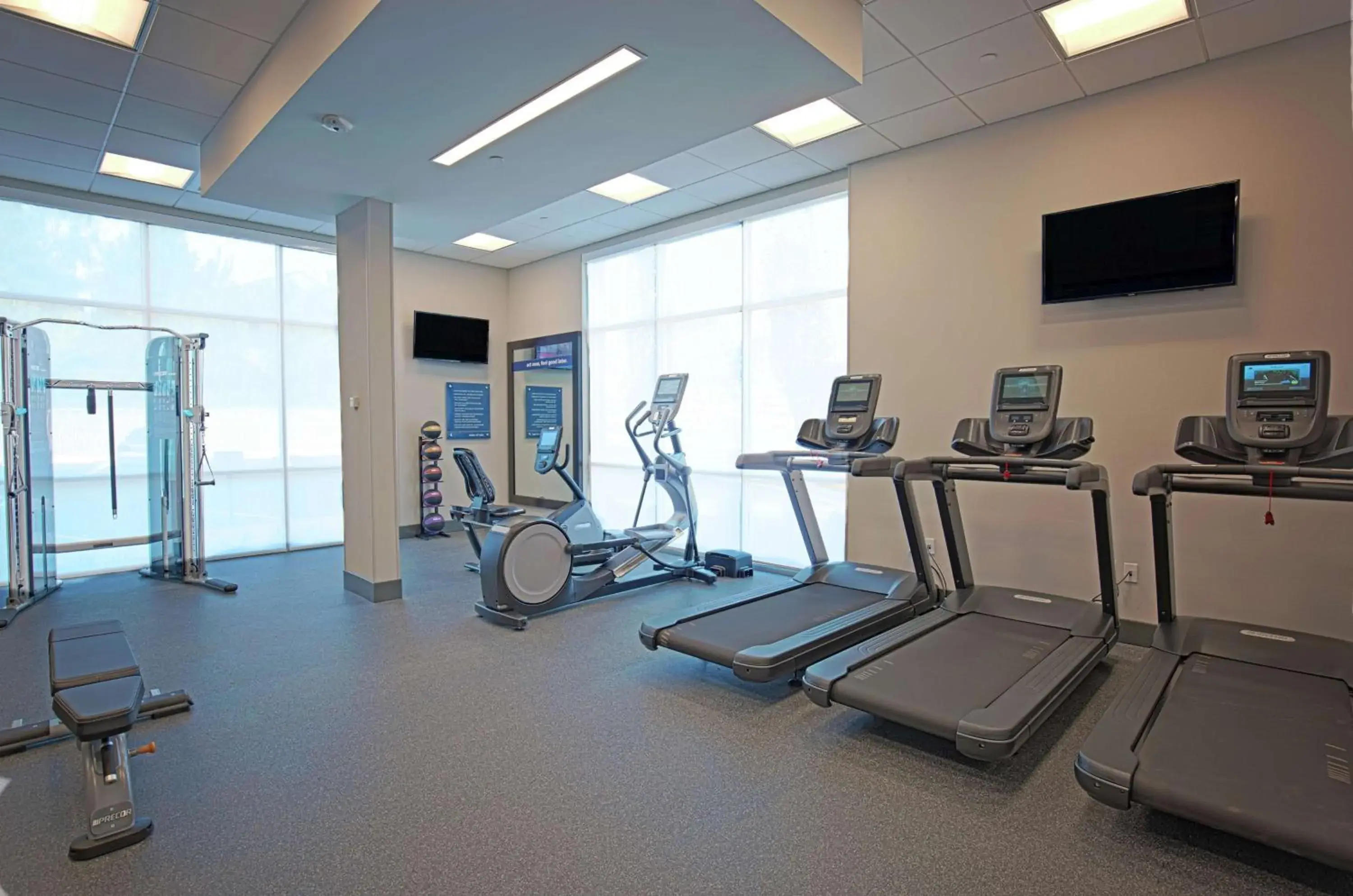Fitness centre/facilities in Hampton Inn & Suites Asheville Biltmore Area Fitness centre/facilities in Hampton Inn & Suites Asheville Biltmore Area