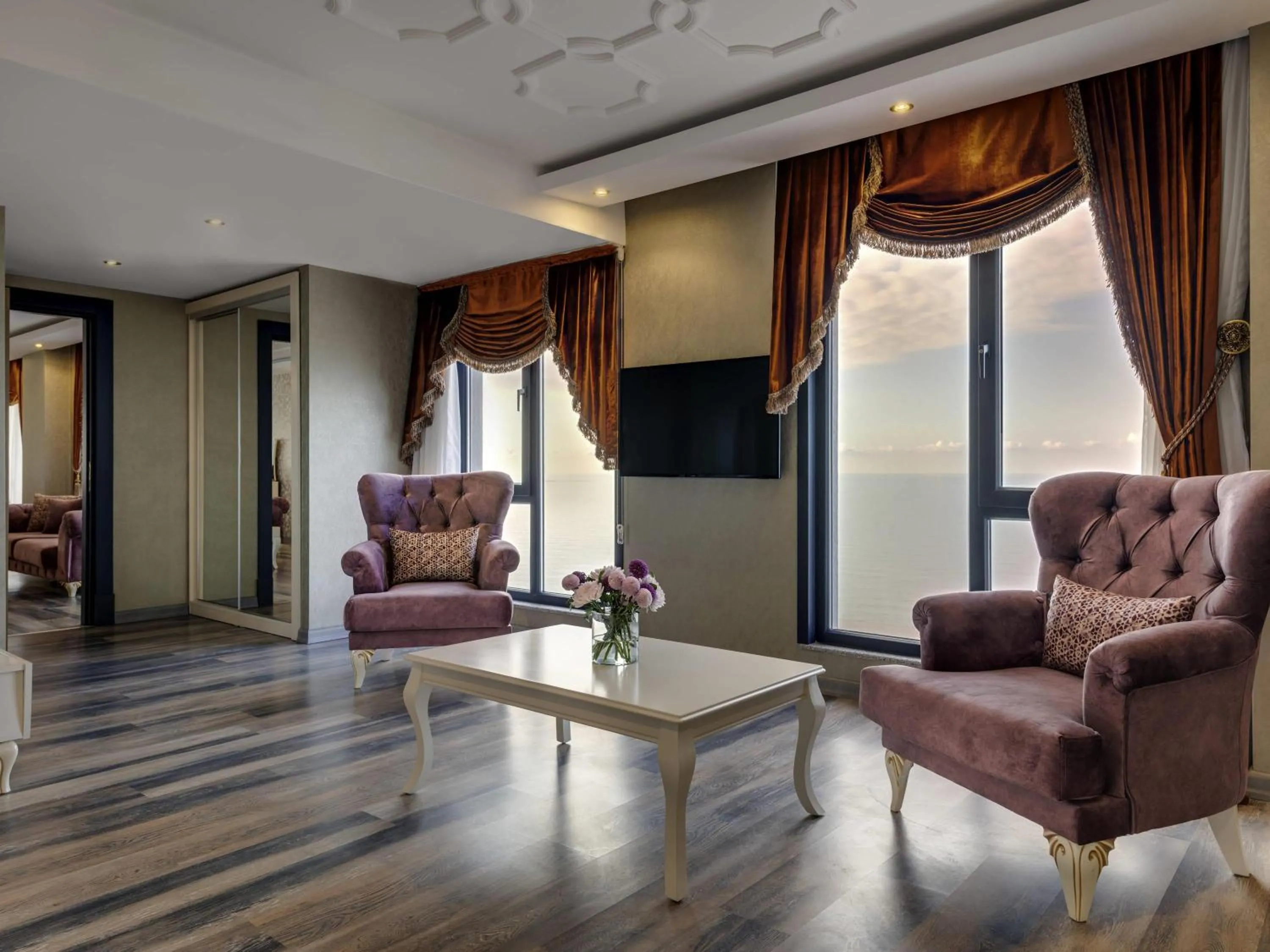 Bedroom in Mövenpick Hotel Trabzon