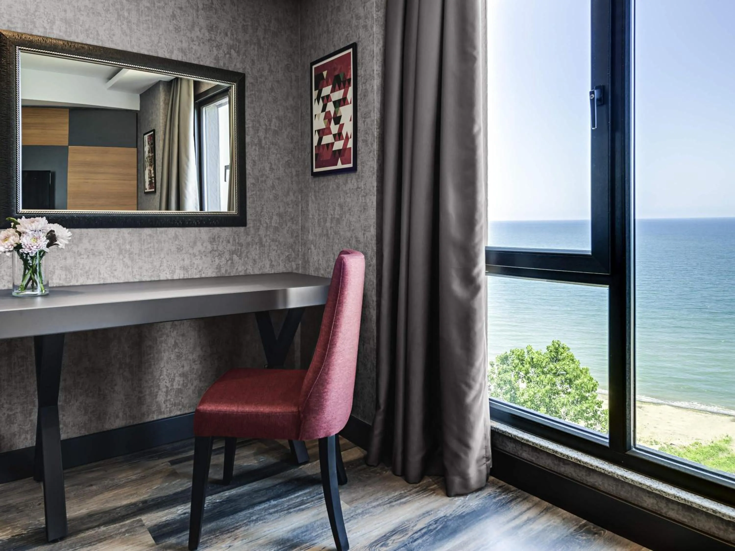 Bedroom in Mövenpick Hotel Trabzon