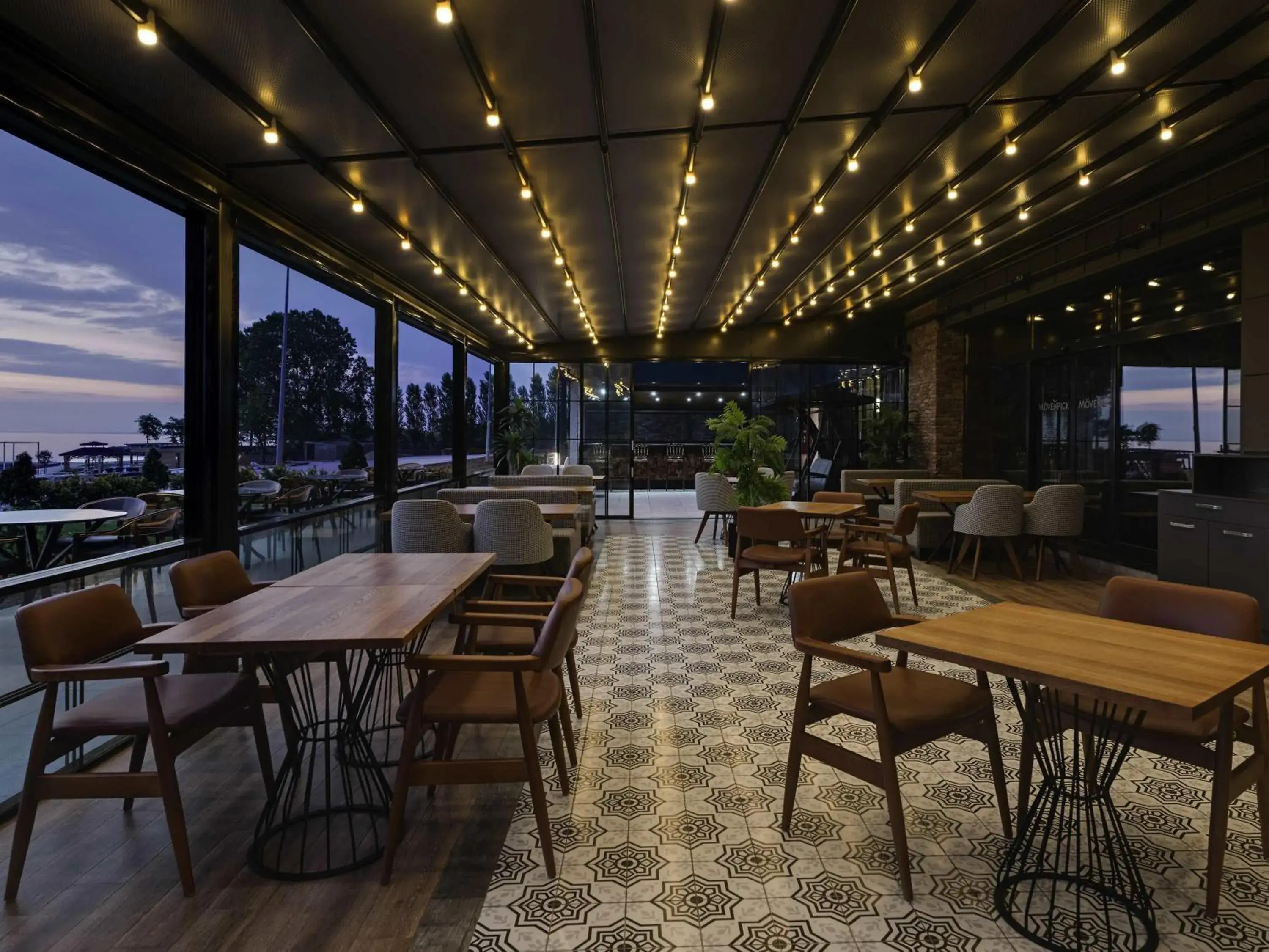 Restaurant/places to eat in Mövenpick Hotel Trabzon Restaurant/places to eat in Mövenpick Hotel Trabzon