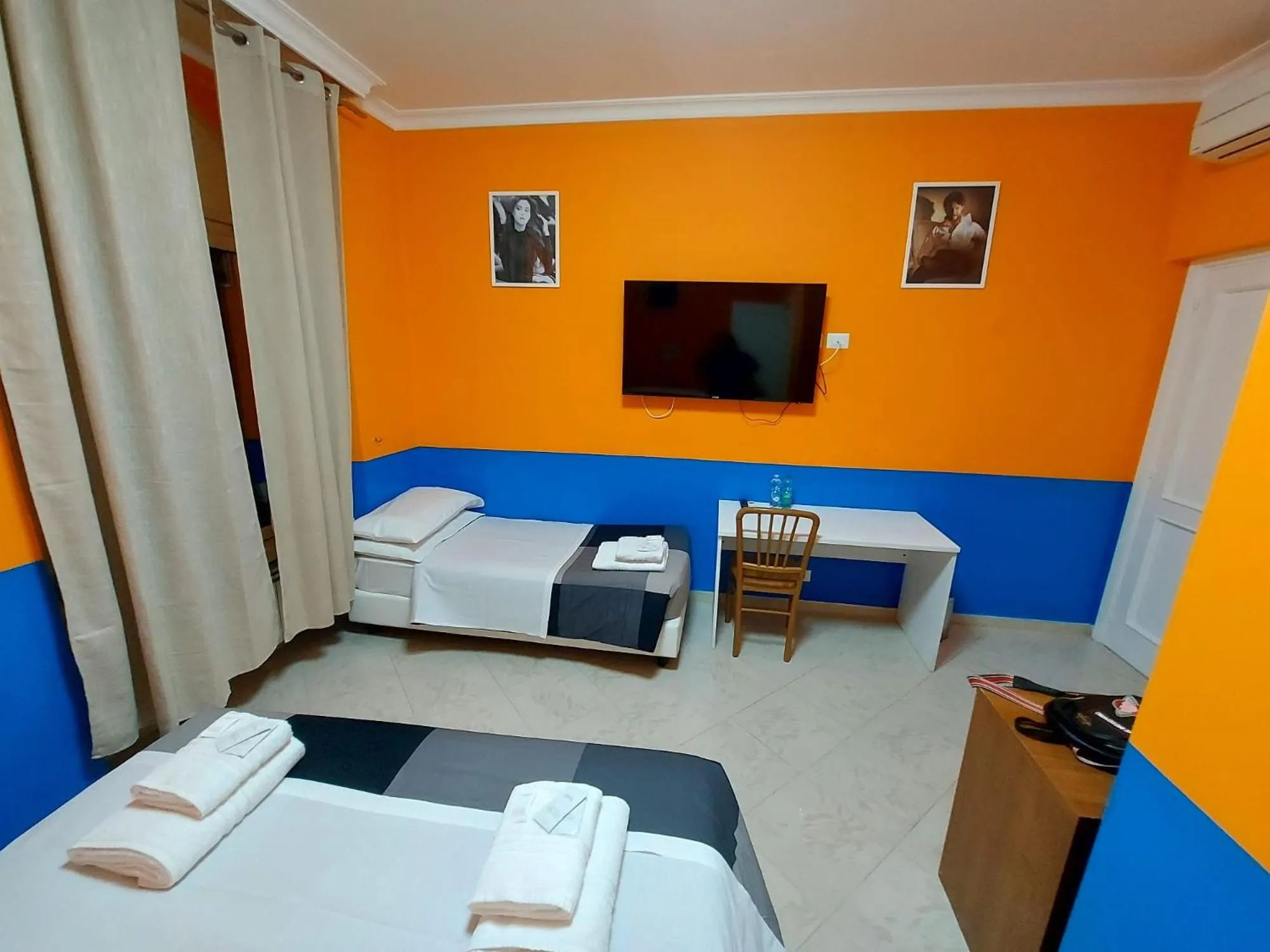 Bed in Hotel Positano