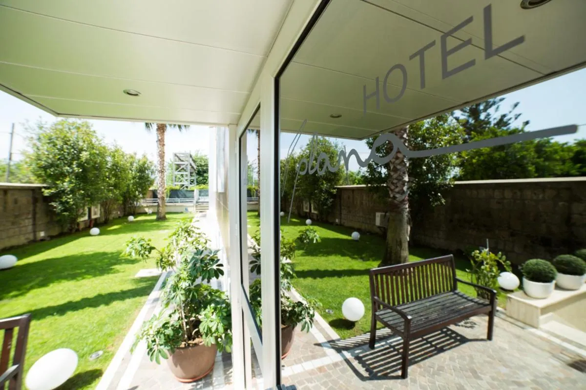 Property building in Plana Hotel