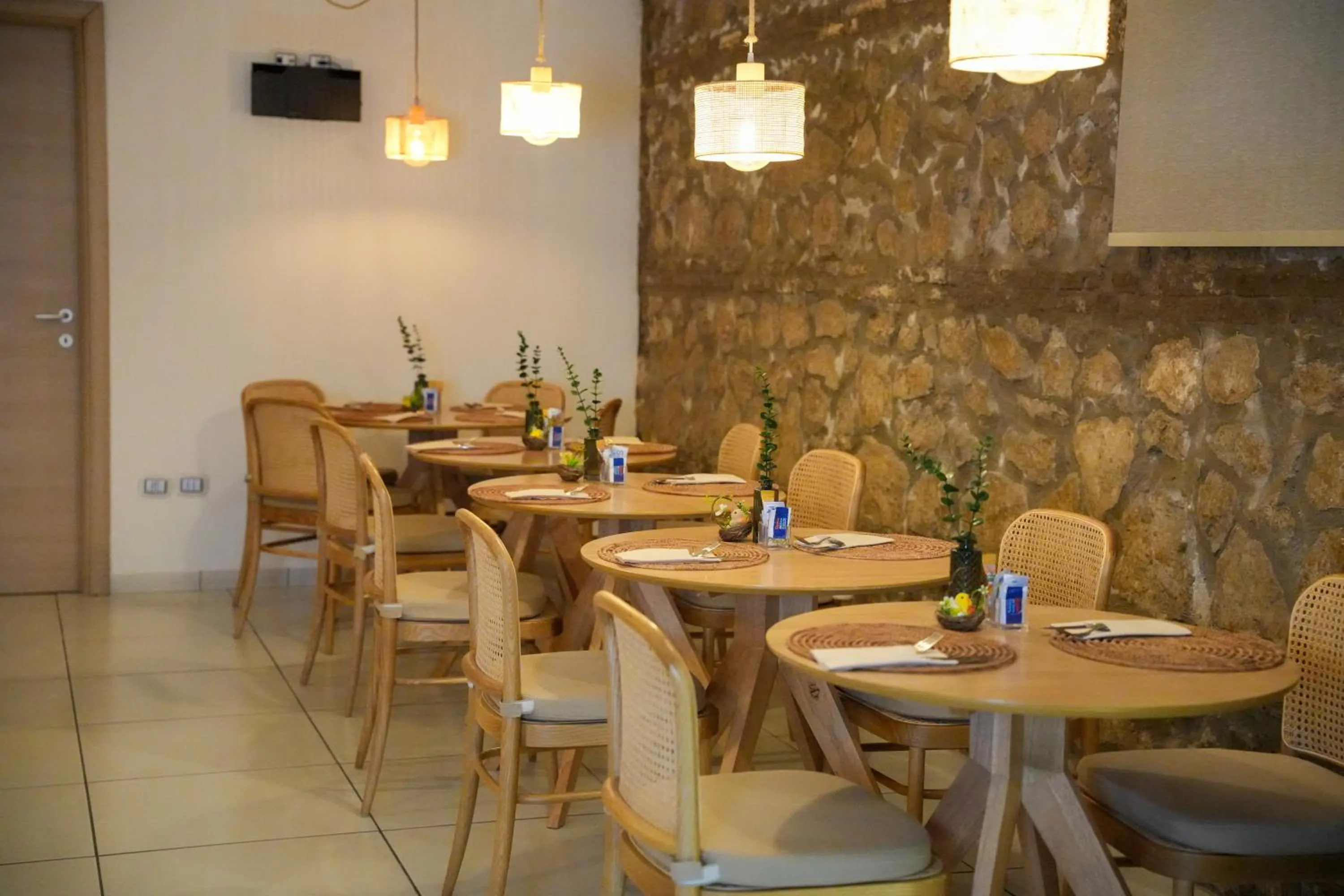 Breakfast in Plana Hotel