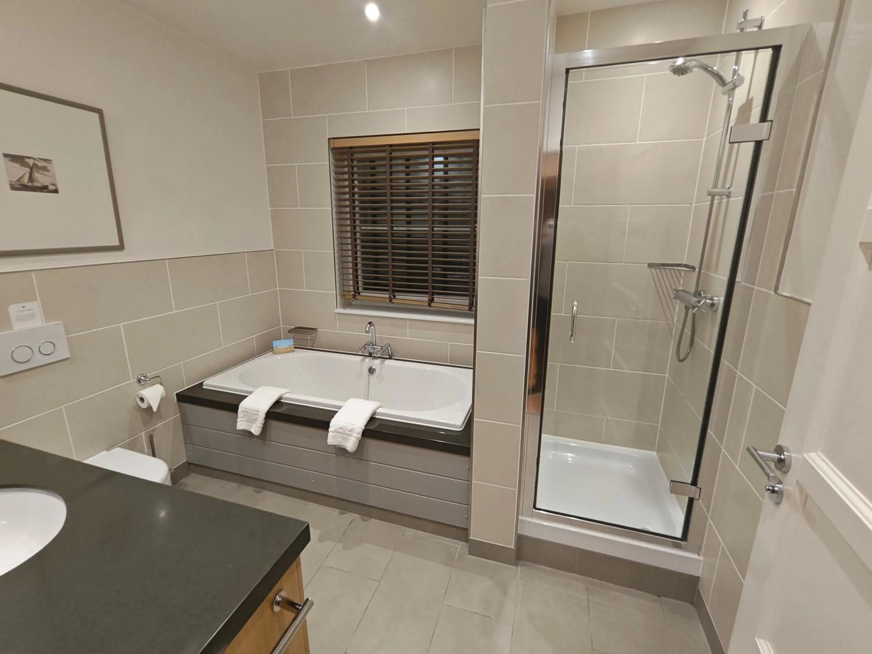 Bathroom in Trenython Manor Resort