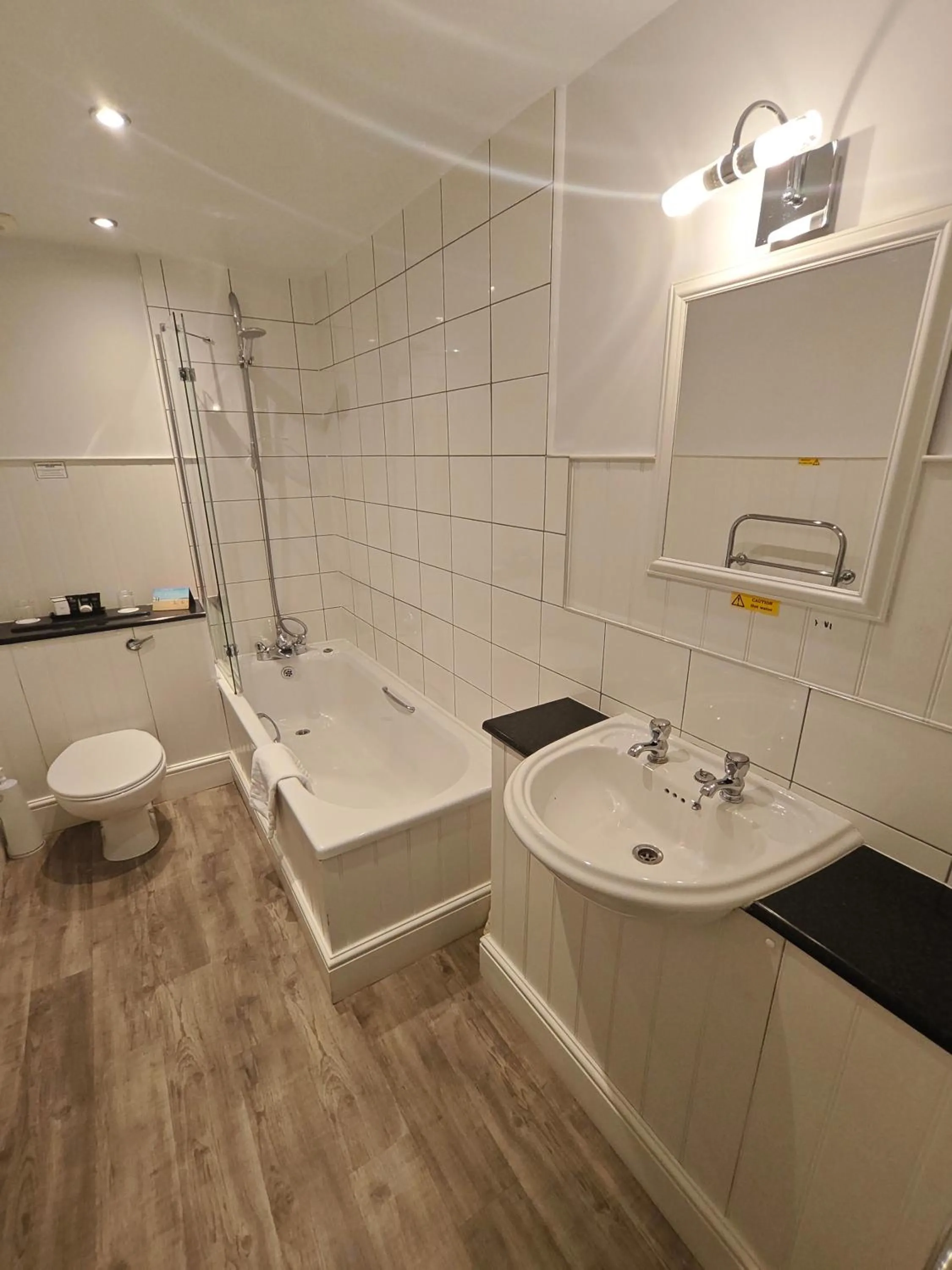 Bathroom in Trenython Manor Resort