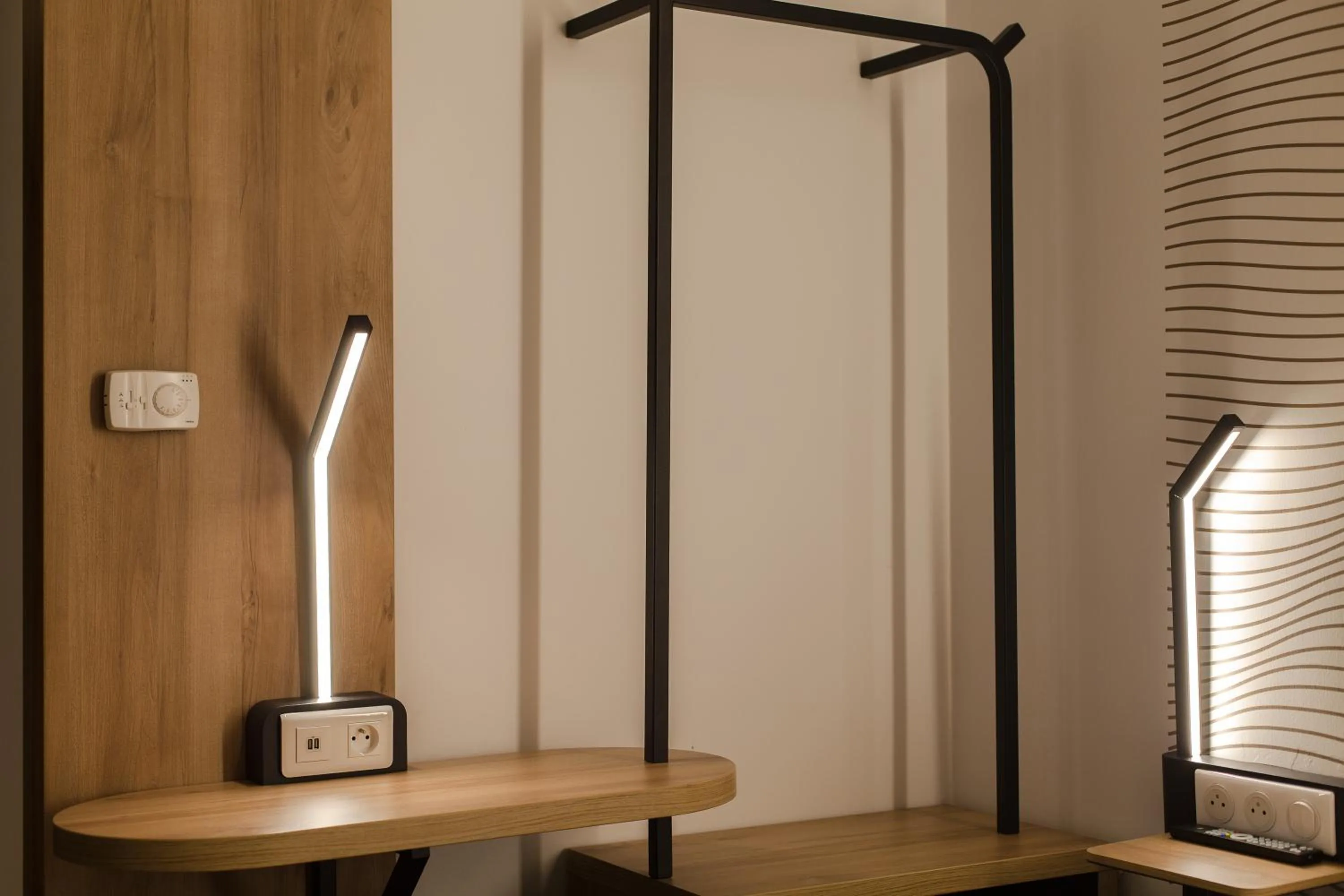 Decorative detail in B&B HOTEL Bordeaux Centre Gare Saint-Jean