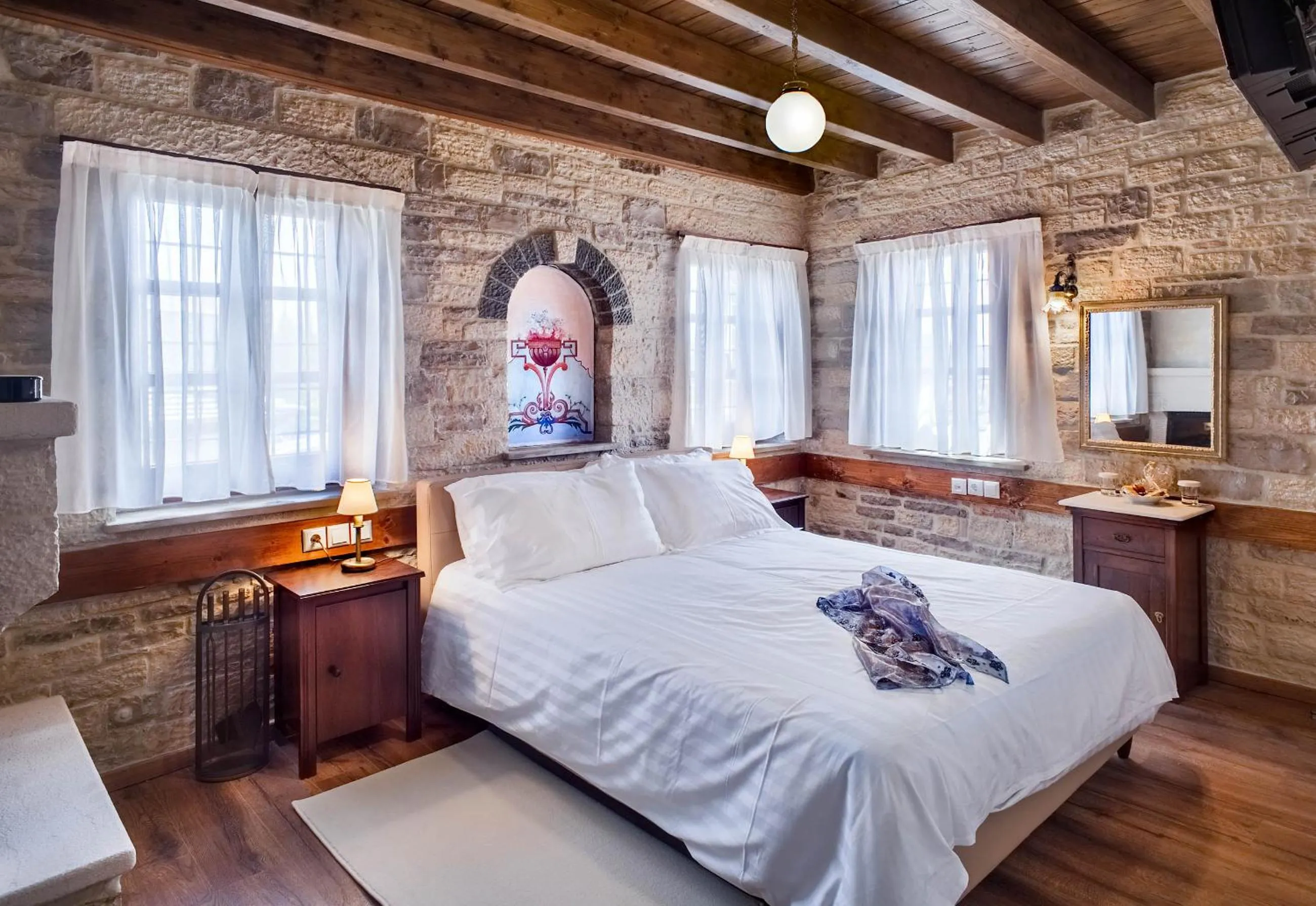 Photo of the whole room, Bed in Gioraldi Art Hotel