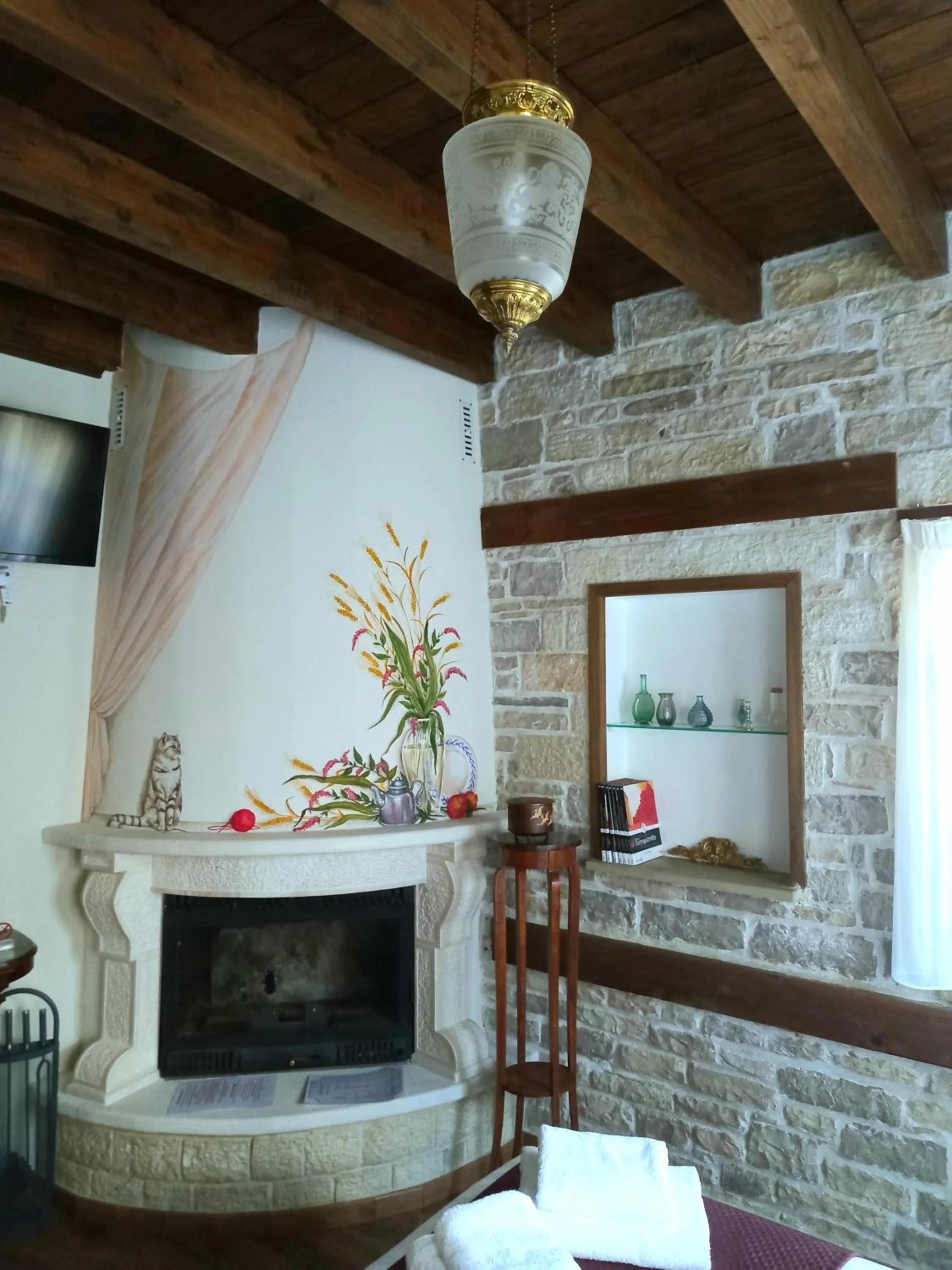 flat iron in Gioraldi Art Hotel