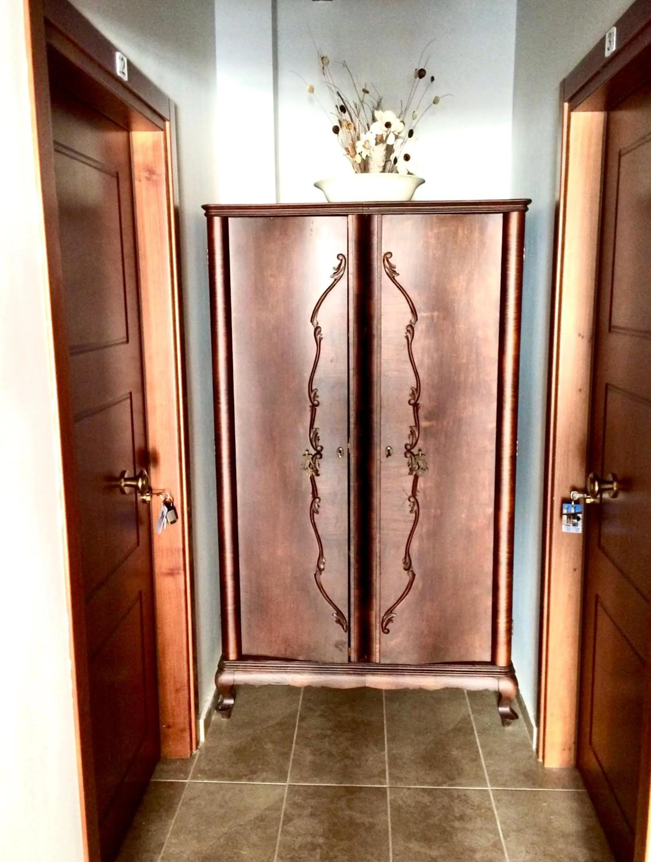 Decorative detail in Gioraldi Art Hotel