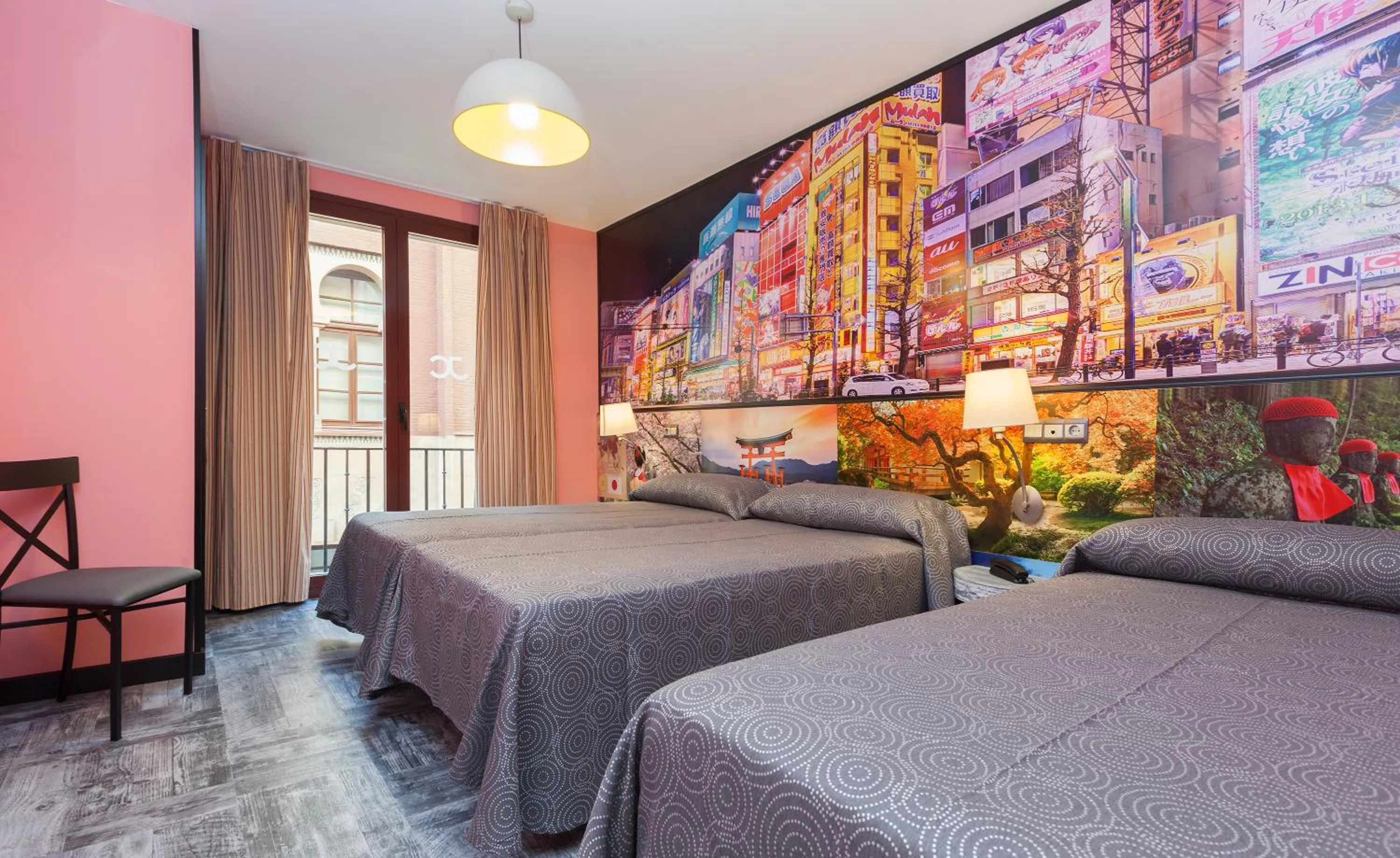 Photo of the whole room in Jc Rooms Jardines