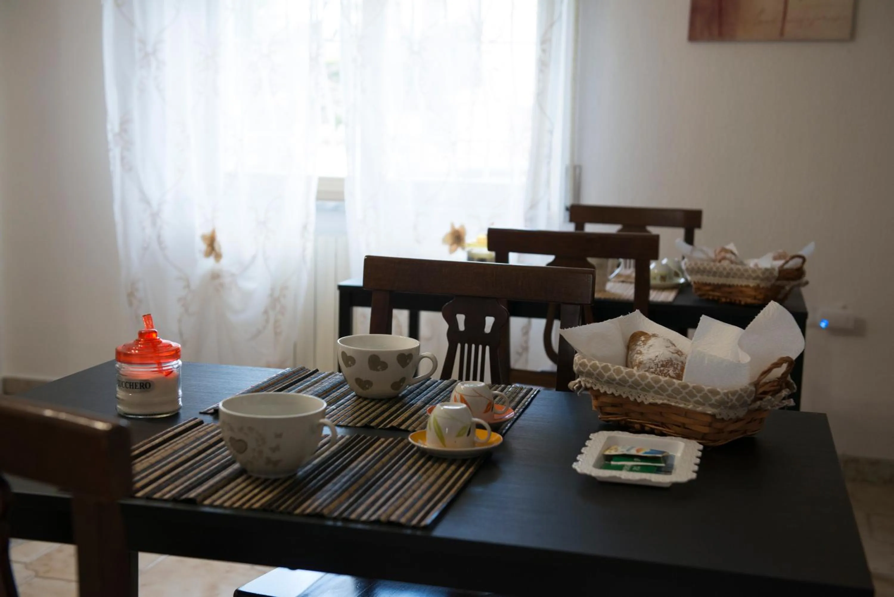 Continental breakfast in Villa Miriade B&b