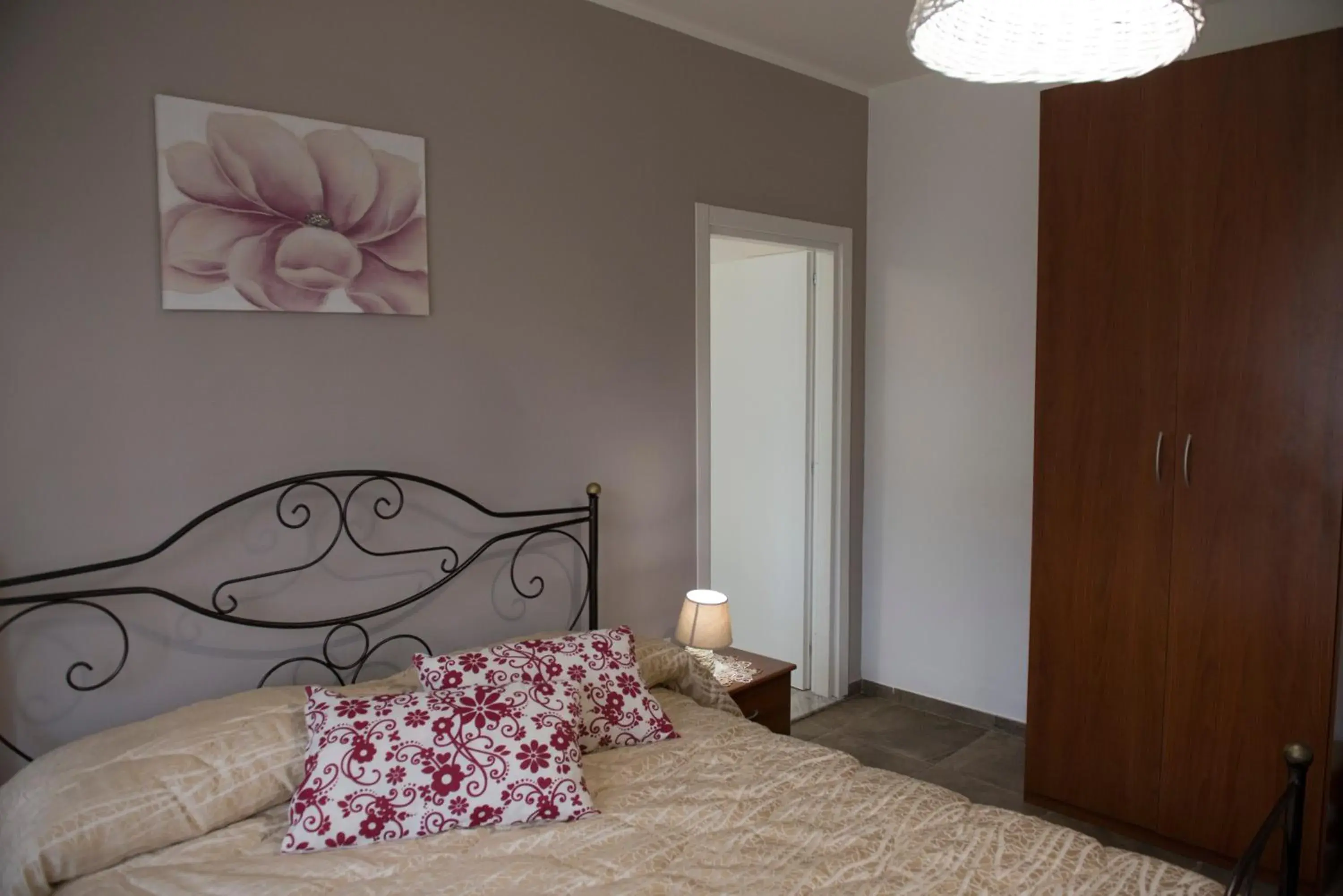 Double Room with Private Bathroom in Villa Miriade B&b Double Room with Private Bathroom in Villa Miriade B&b