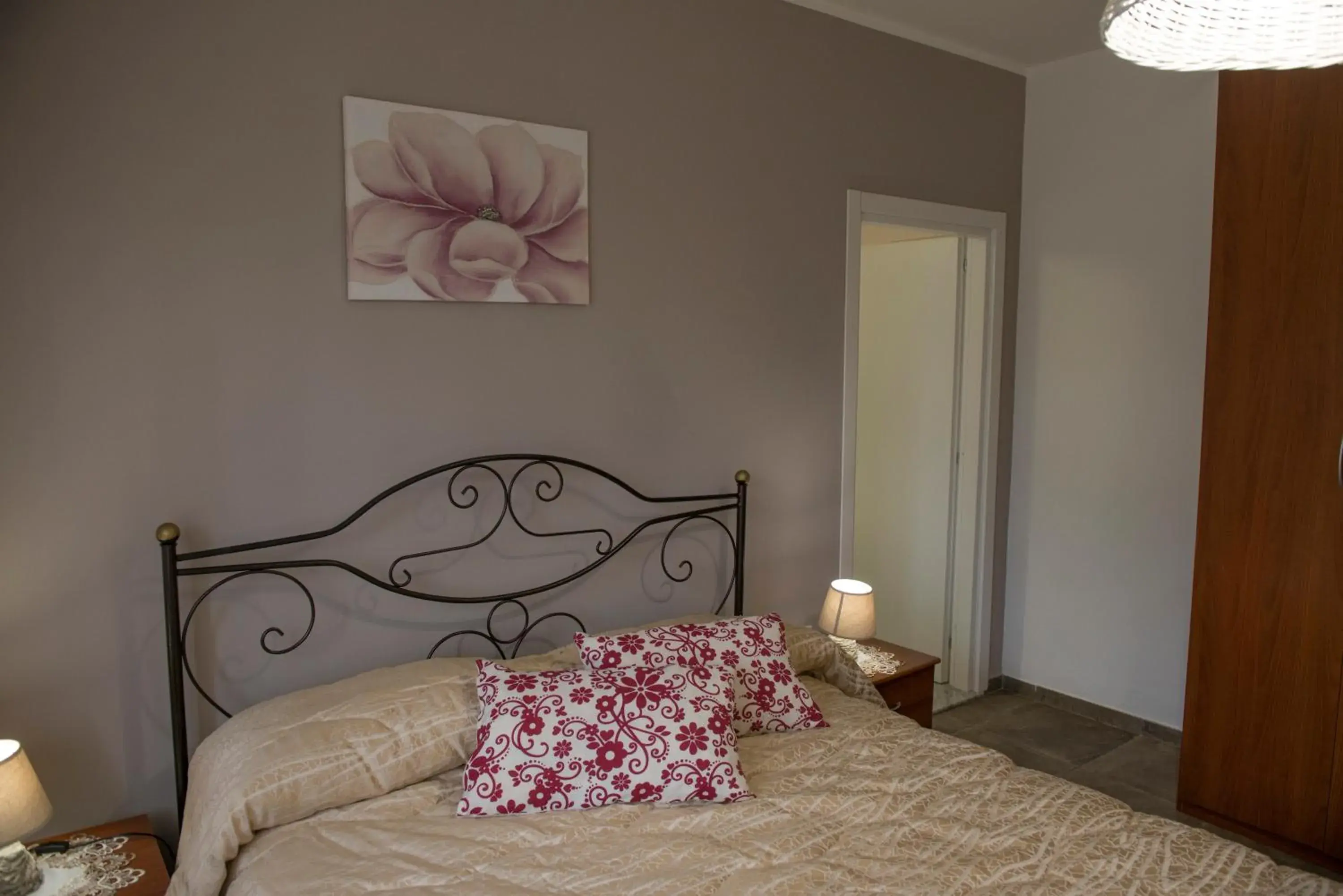 Double Room with Private Bathroom in Villa Miriade B&b Double Room with Private Bathroom in Villa Miriade B&b