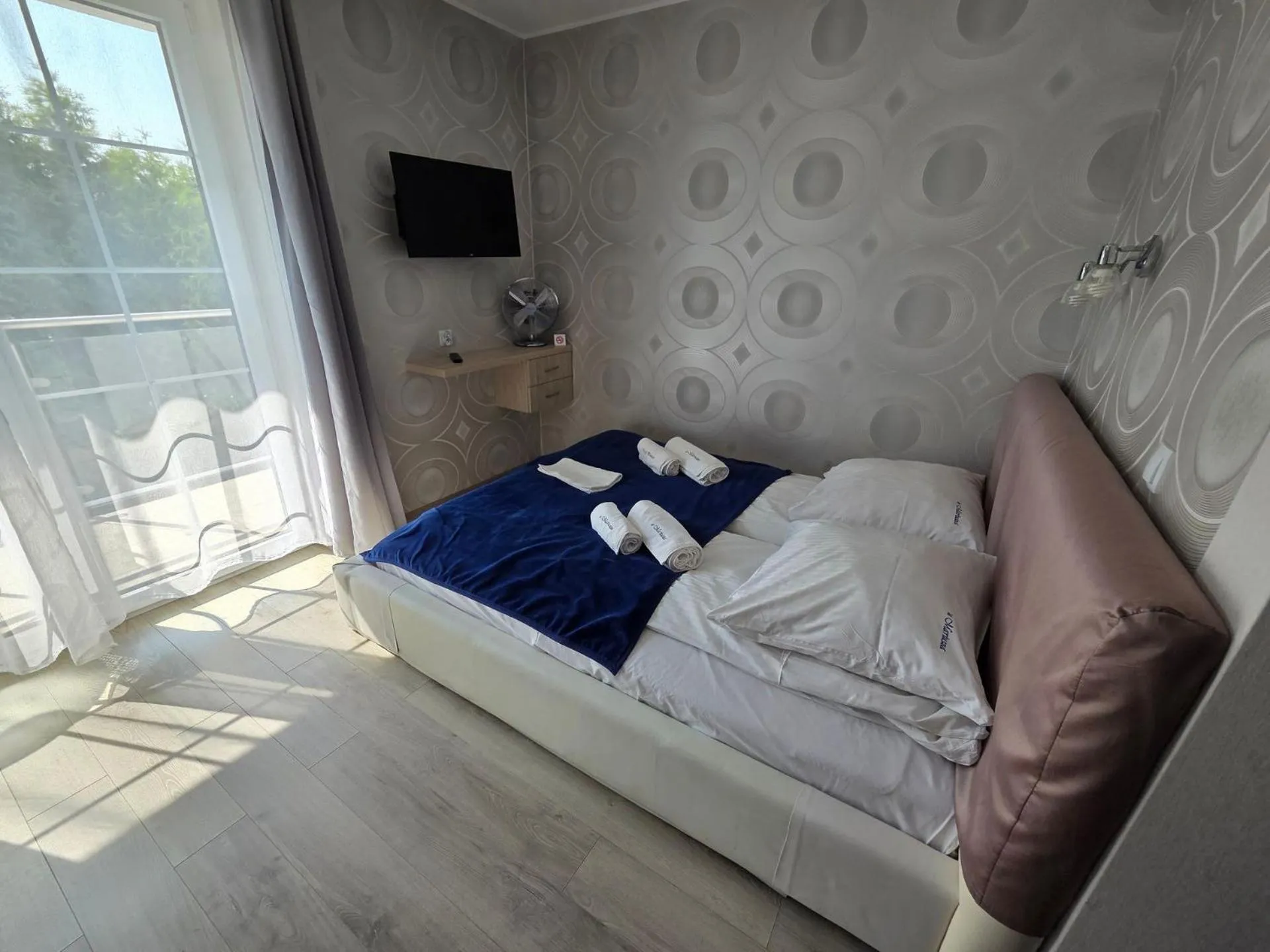 Bed in Paradise