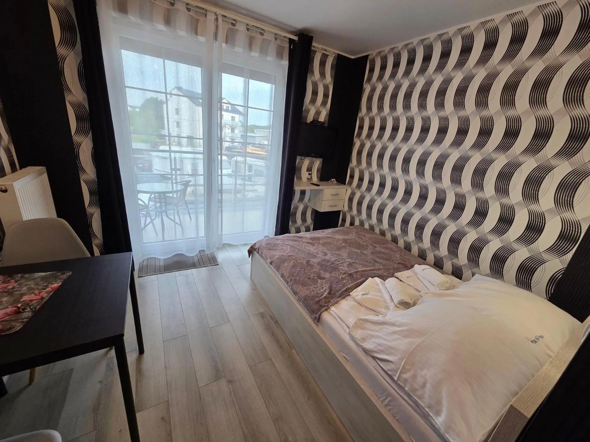 Bed in Paradise